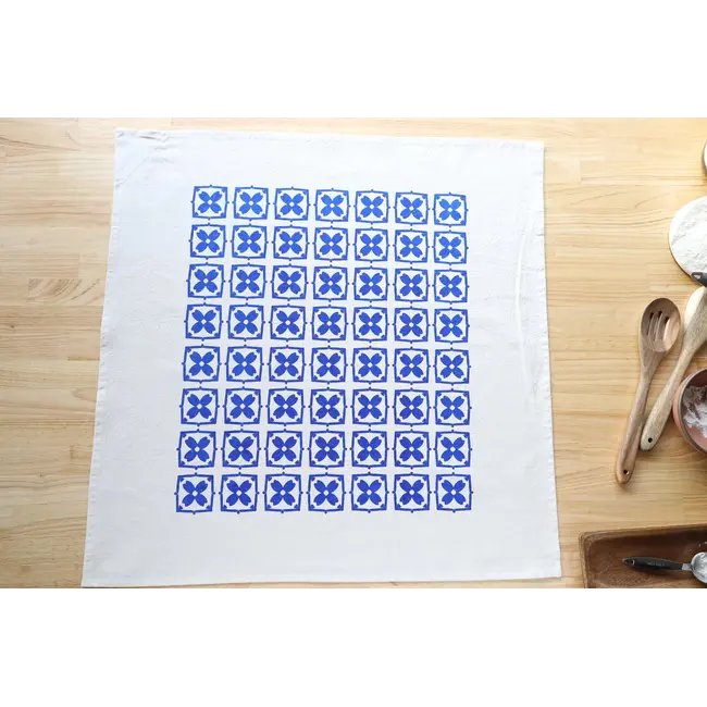 The High Fiber The High Fiber Towel - New Blue Floral