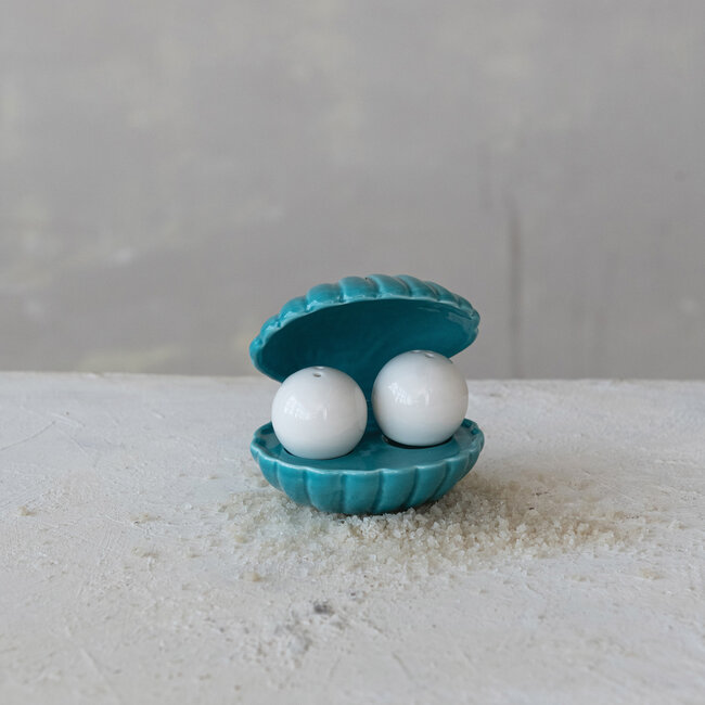 Stoneware Shell Salt & Pepper Shakers