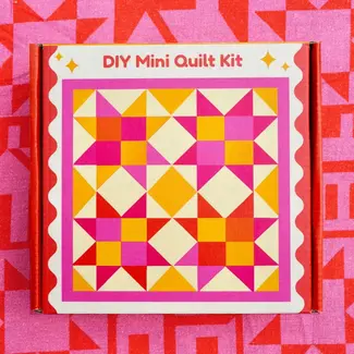 Mini Quilt Kit: Pink