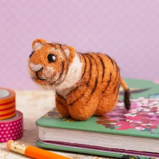 Tiger Needle Felting Kit