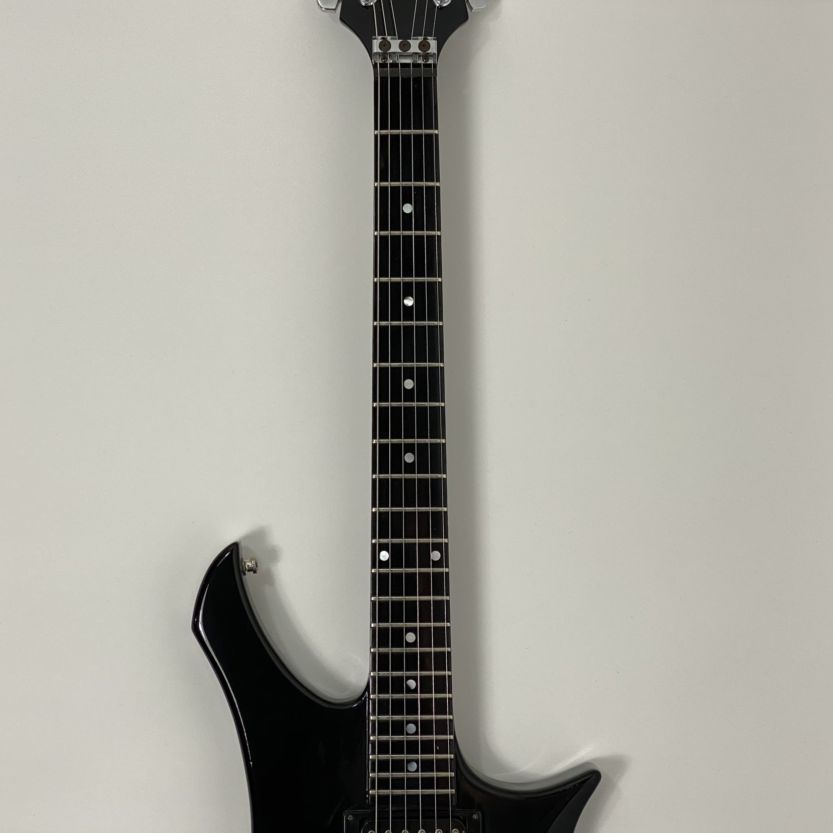 Zon Zon Stiletto Elite Guitar