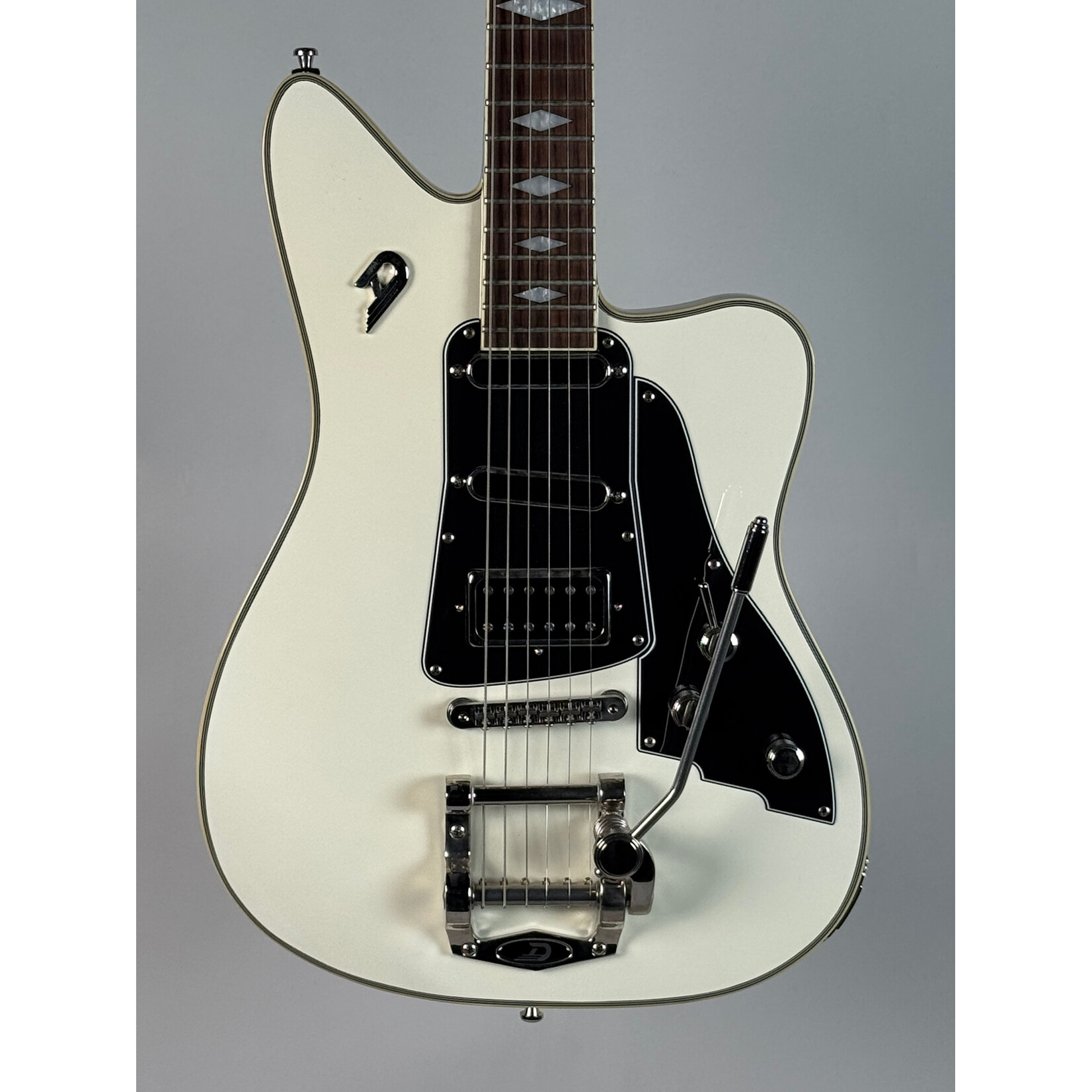 Duesenberg 2022 Duesenberg Paloma (White)