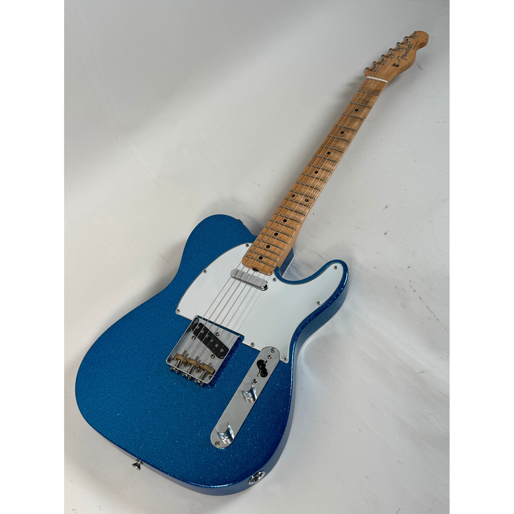 Fender 2022 Fender J. Mascis Telecaster Blue Sparkle