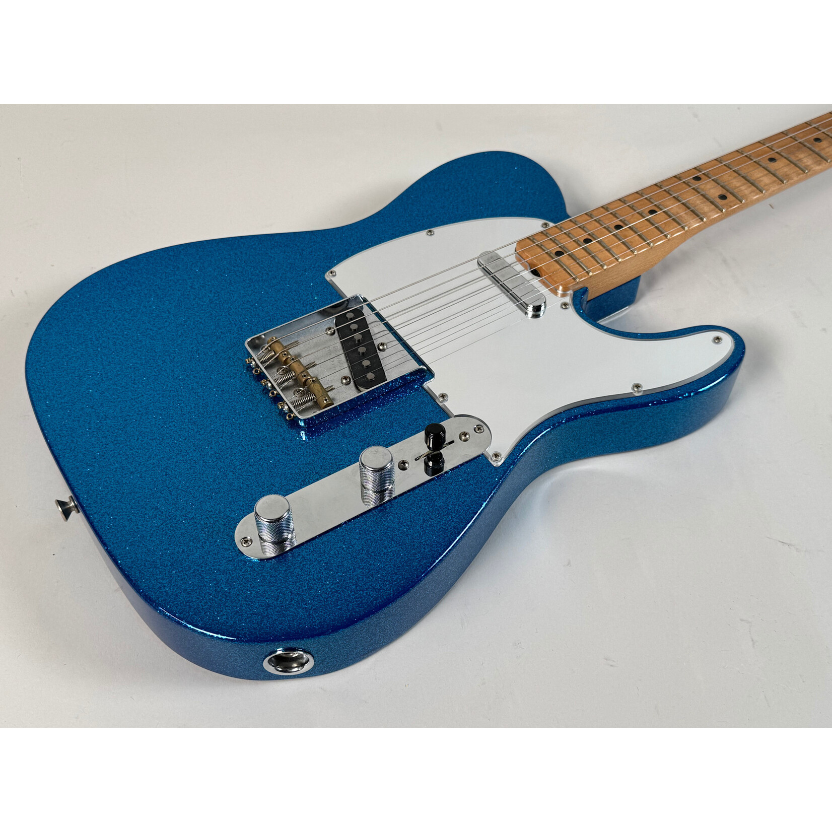 Fender 2022 Fender J. Mascis Telecaster Blue Sparkle