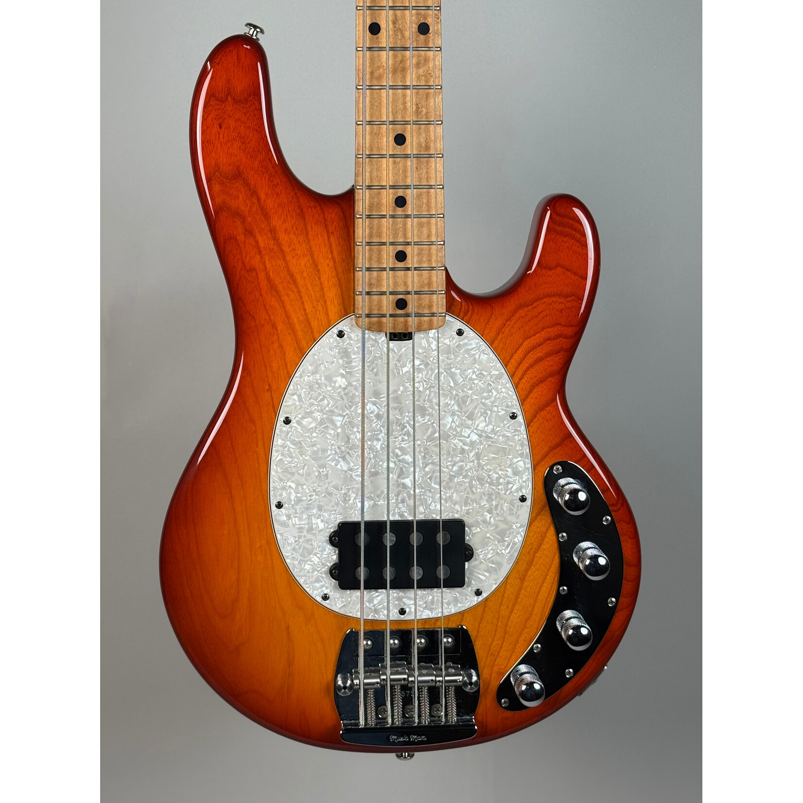 music man 1995 Music Man Stingray 4H Sunburst 3-band EQ