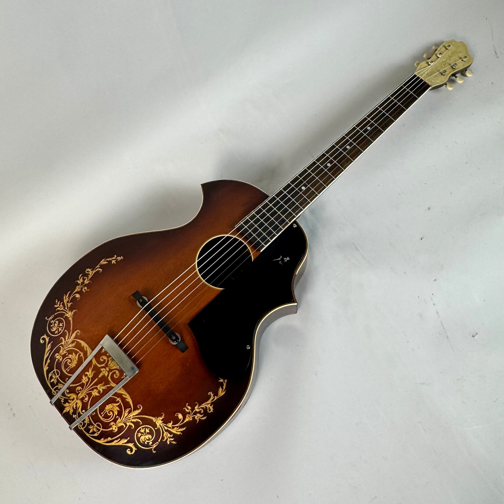 Kay 1930's KayKraft Venetian