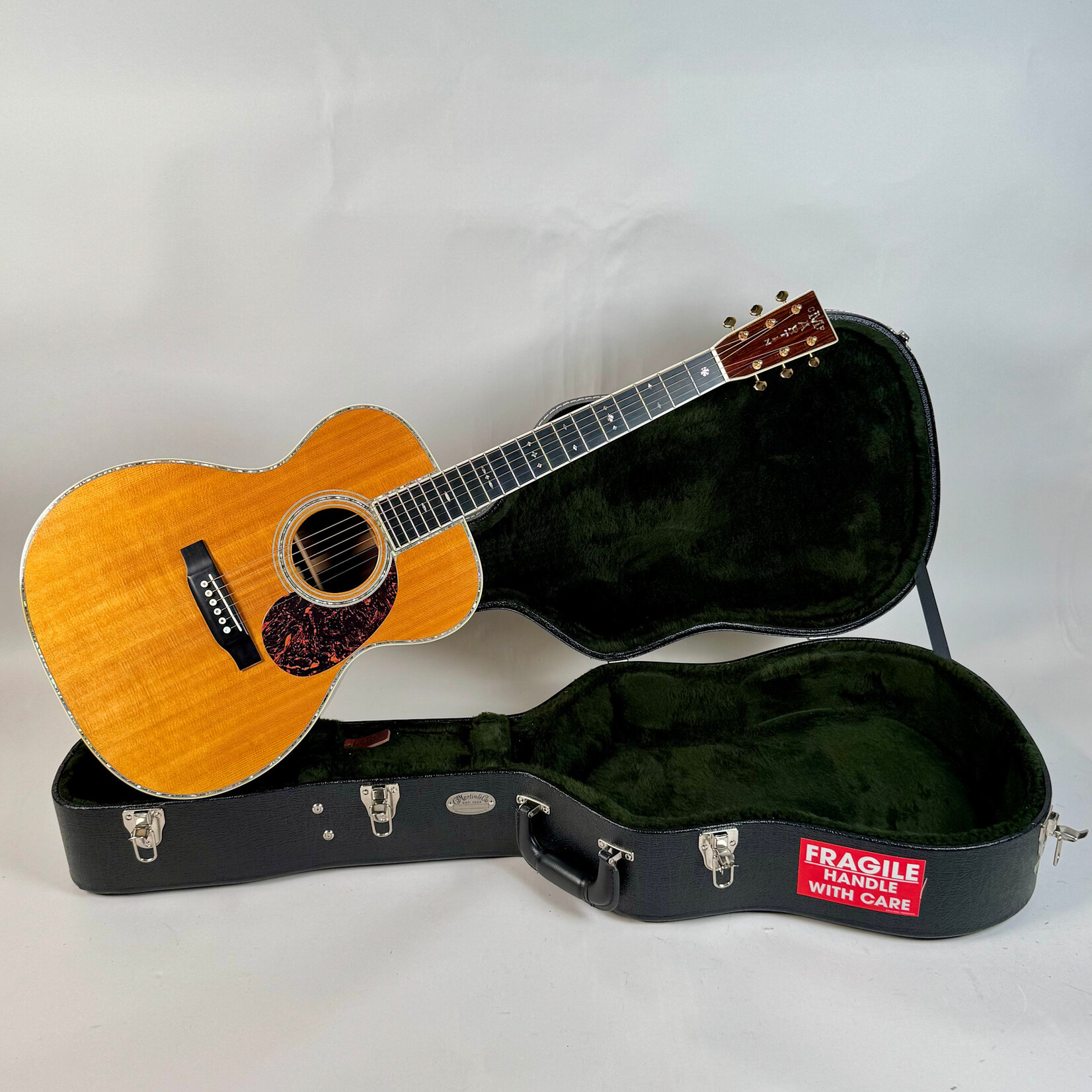 Martin Used Martin 000-42