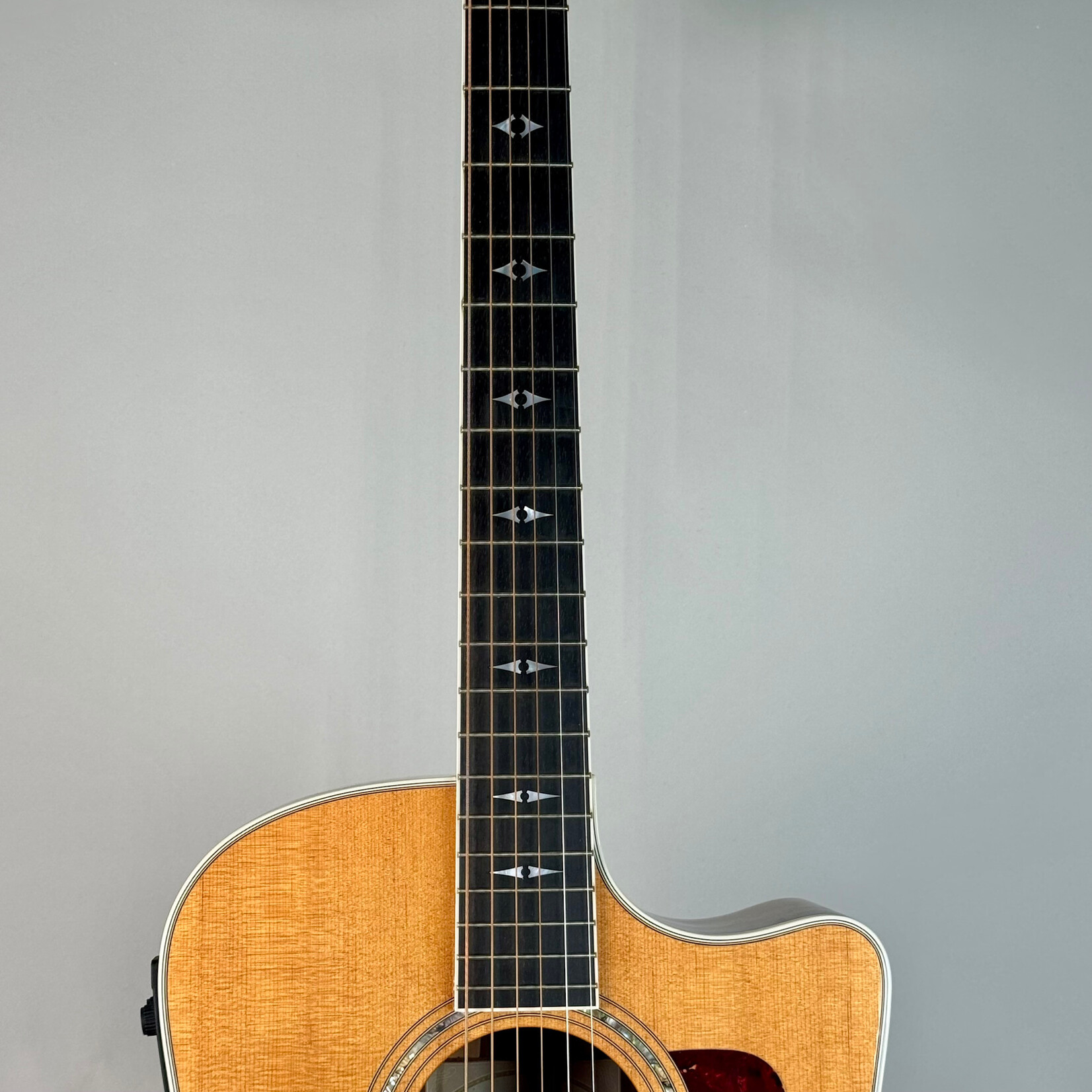 Taylor 2001 Taylor 810-ce-ltd Brazilian