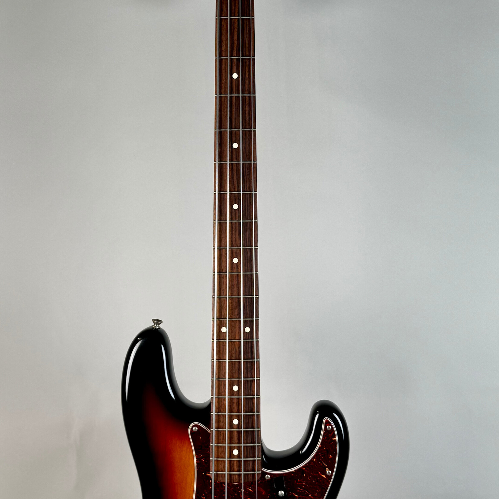 Fender 2006 Fender AVRI '62 Precision Bass Sunburst