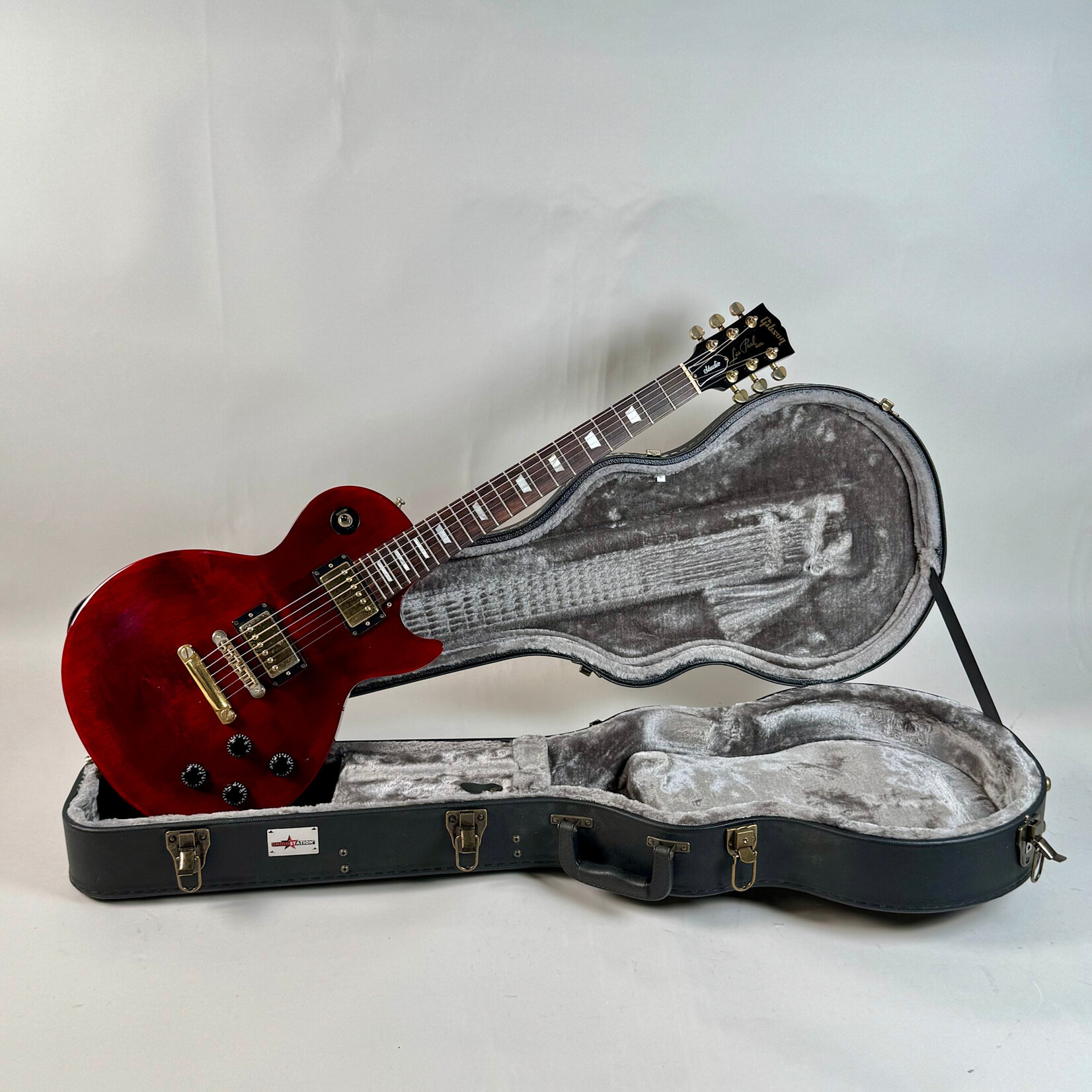 Gibson 2001 Gibson Les Paul Studio Wine Red