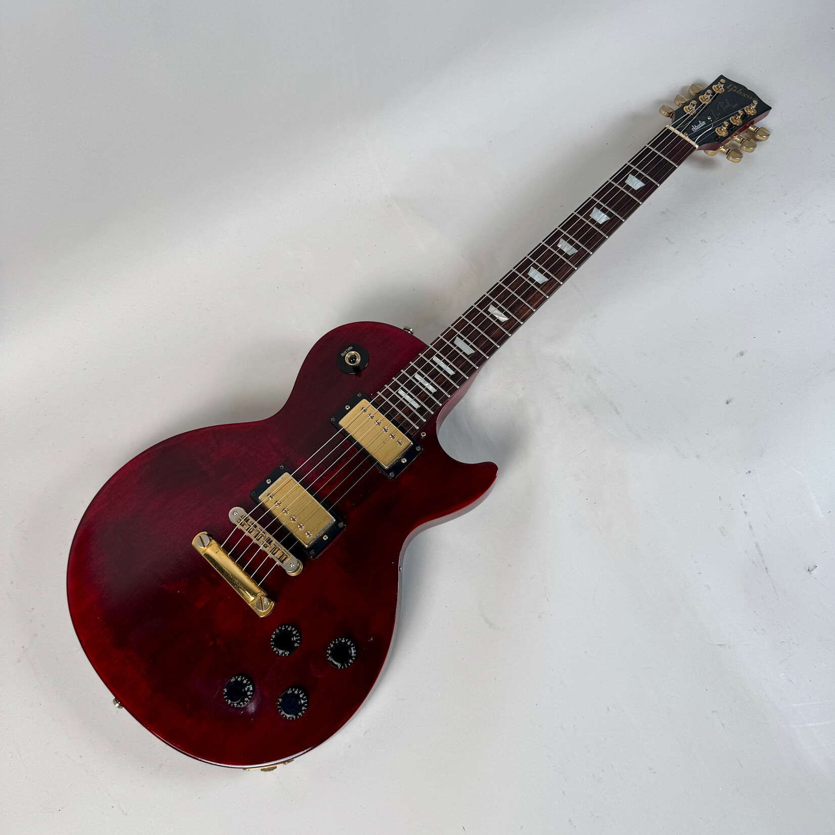 Gibson 2001 Gibson Les Paul Studio Wine Red