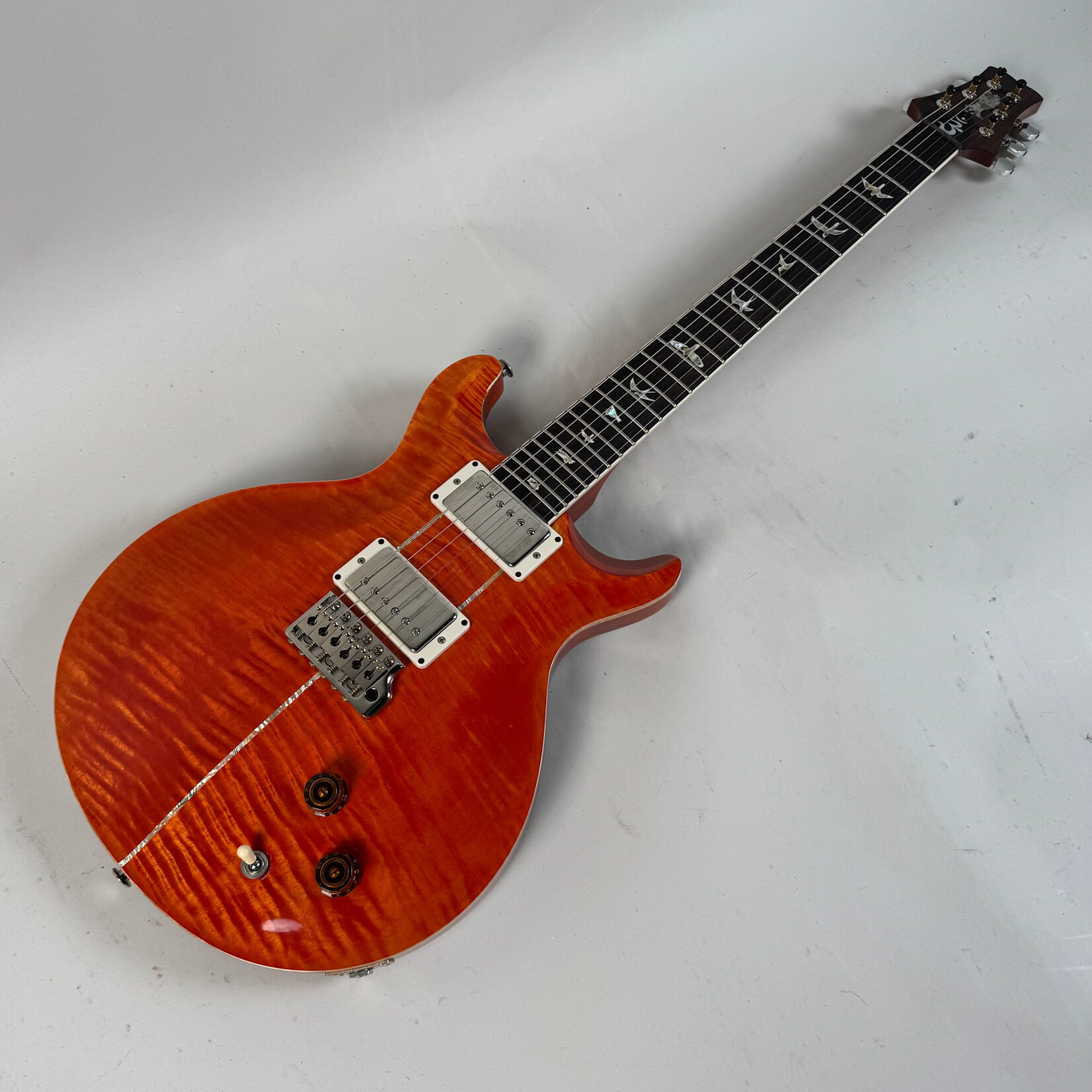 Paul Reed Smith 2025 PRS Santana Retro 10-top