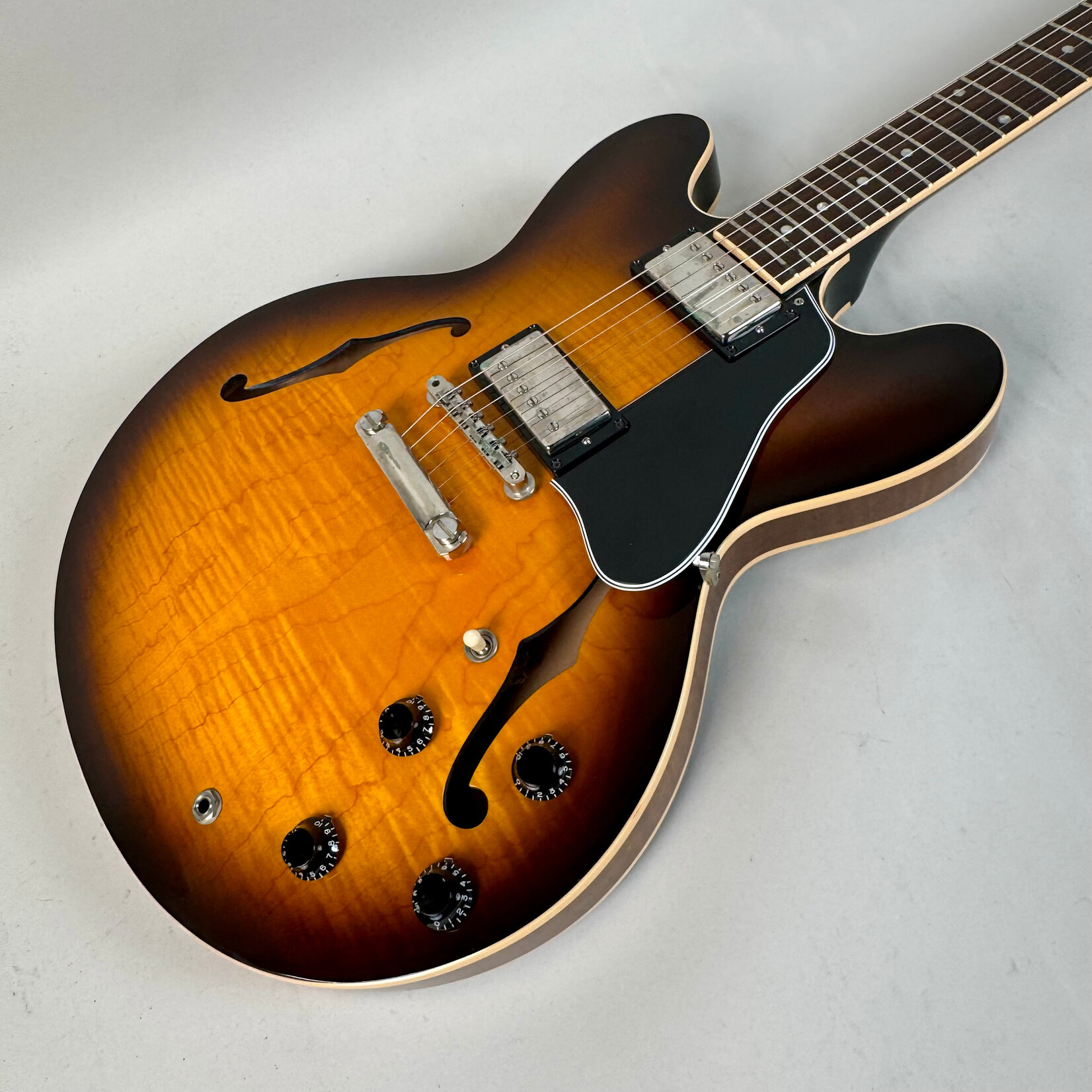 Gibson 1999 Gibson ES-335 Sunburst Figured