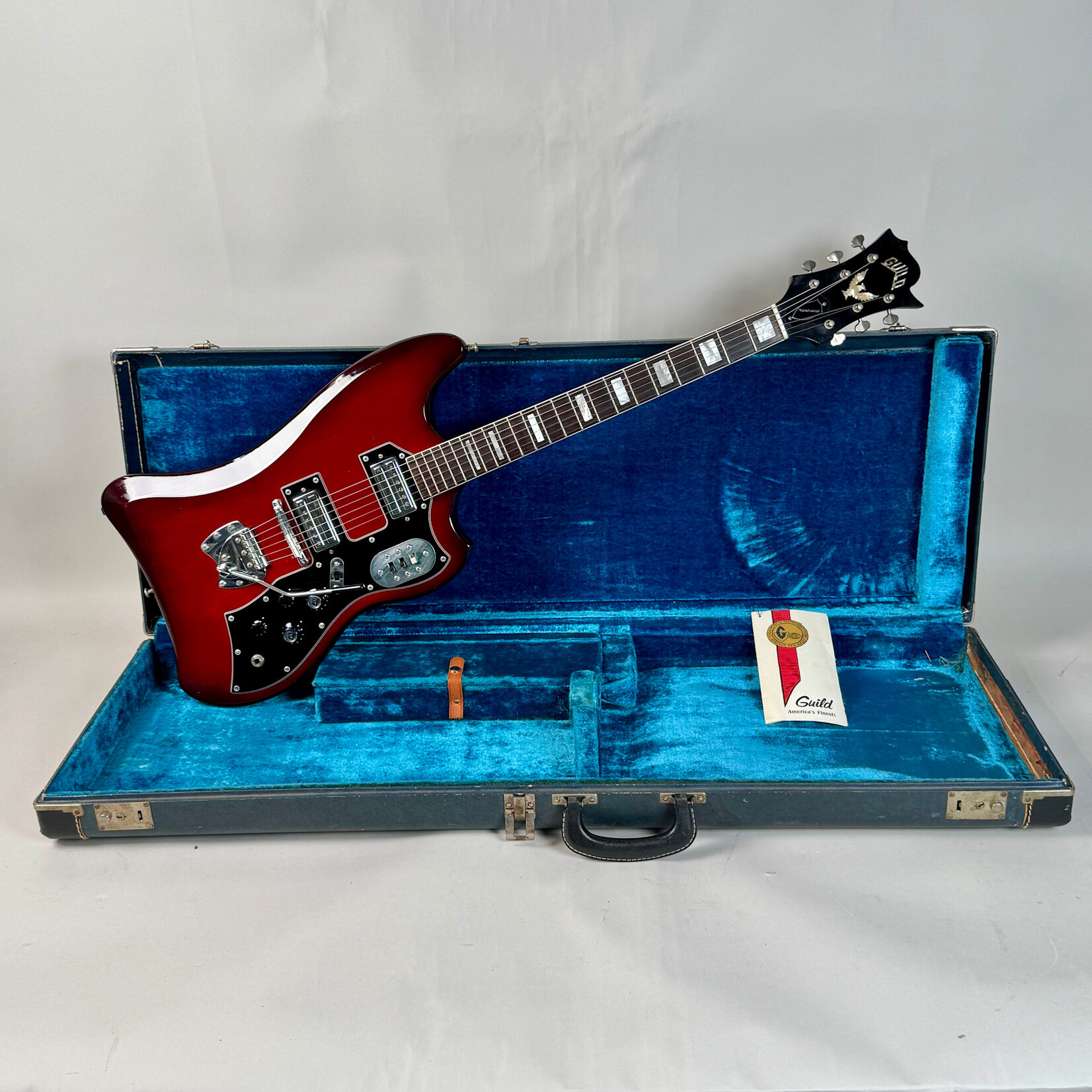 Guild 1966 Guild Thunderbird Red Burst