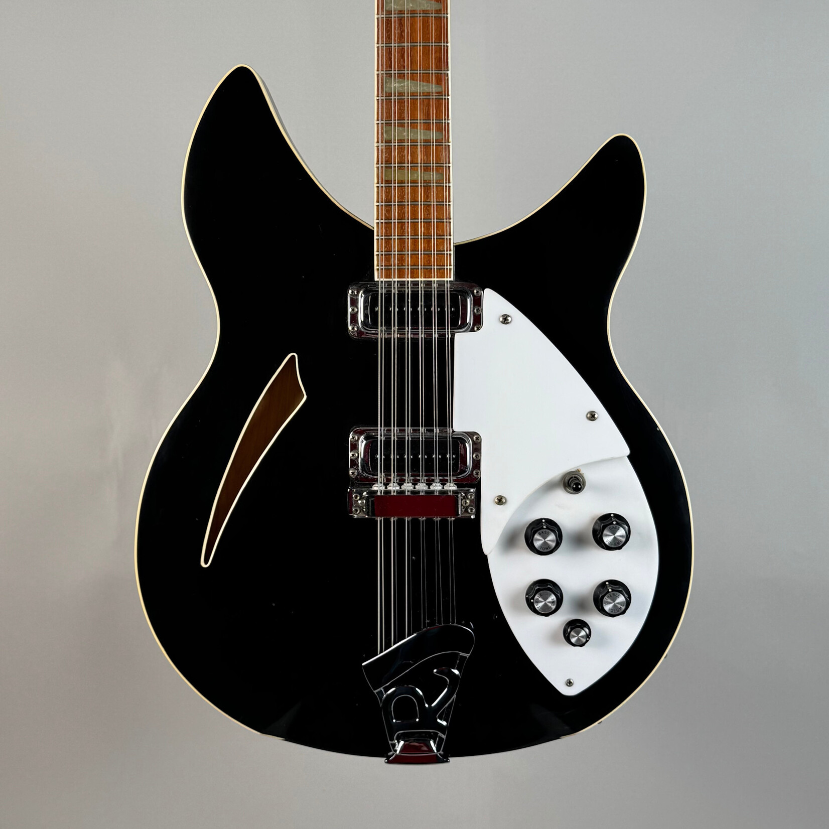 Rickenbacker 1981 Rickenbacker 360/12 WB Jetglo