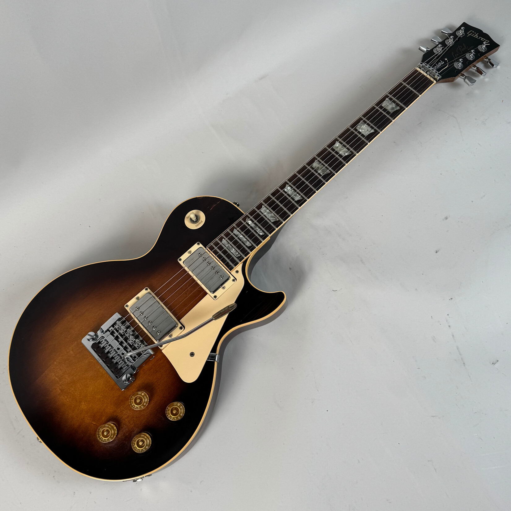 Gibson 1983 Gibson Les Paul Standard Sunburst W/ Khaler