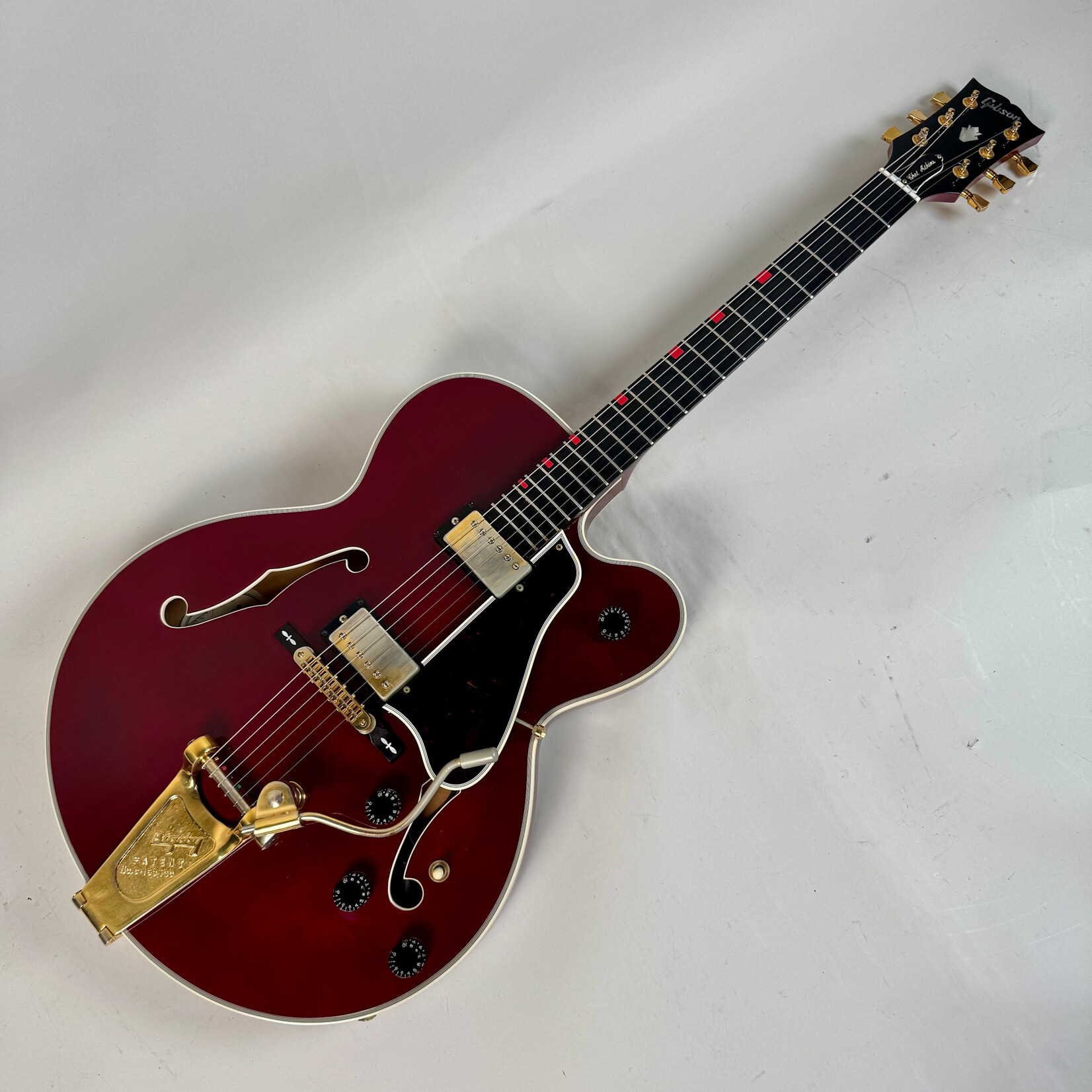 Gibson 1988 Gibson Chet Atkins Country Gentleman Wine Red
