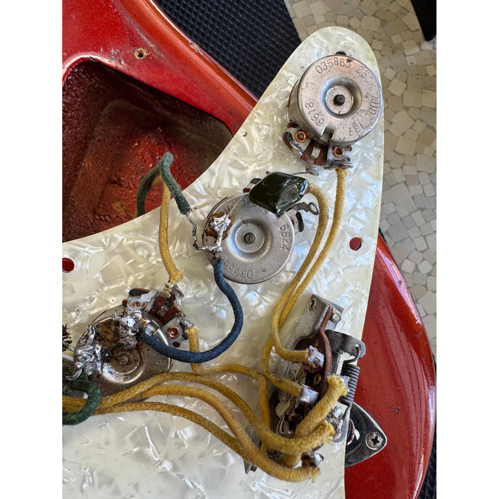 Fender 1968 Fender Stratocaster CAR