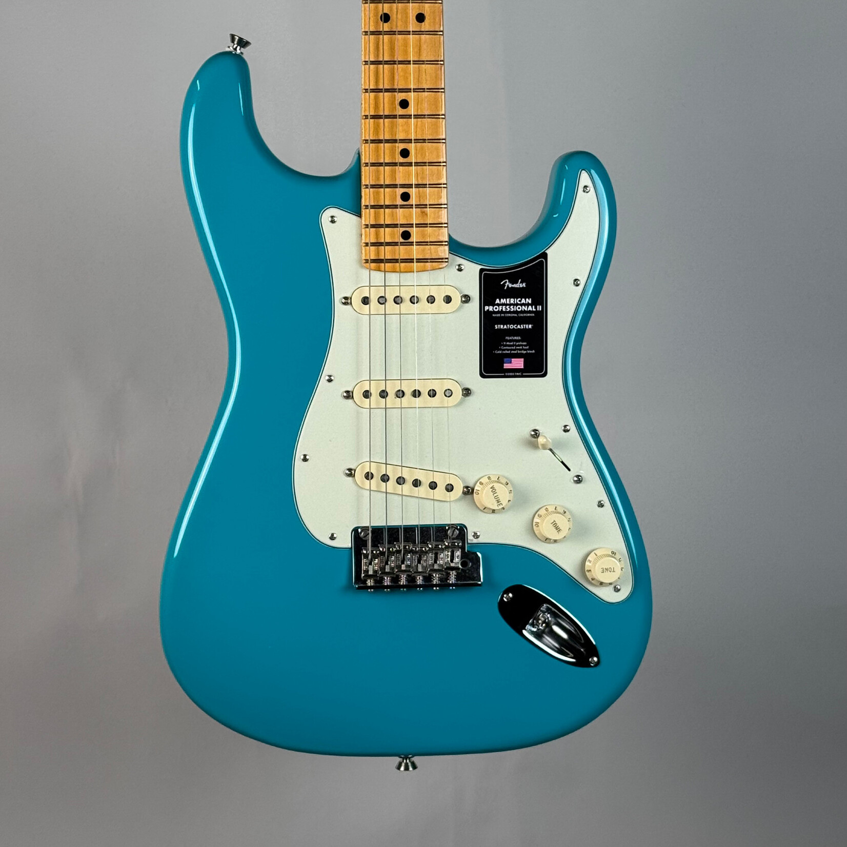 Fender 2020 Fender American Professional ii Stratocaster Miami Blue