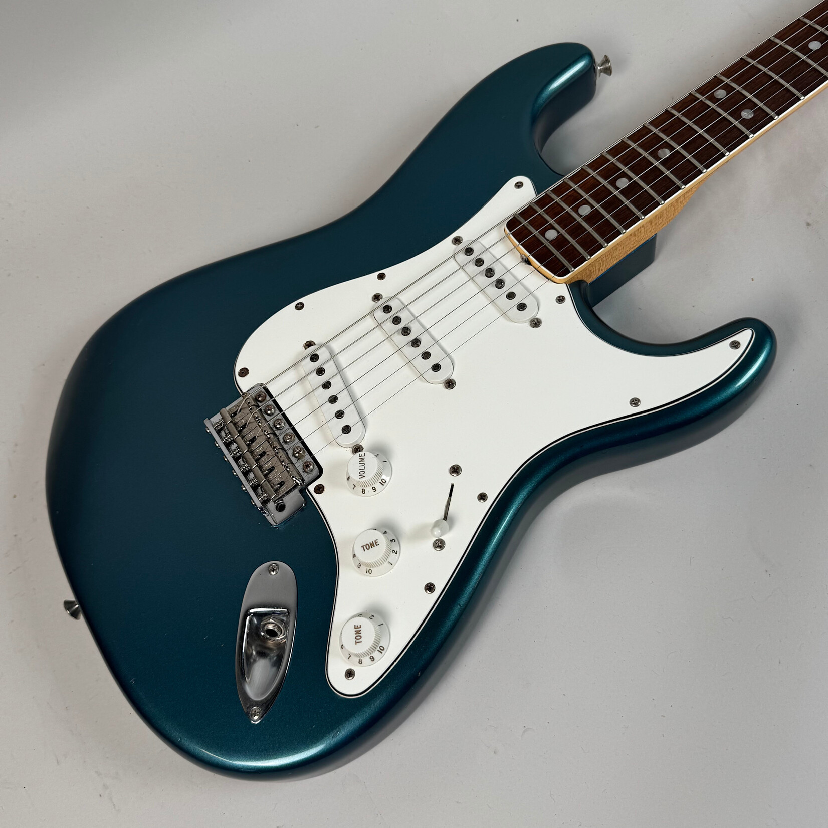 Fender 2004 Fender Custom Shop Master Design '65 Stratocaster Lake Placid Blue