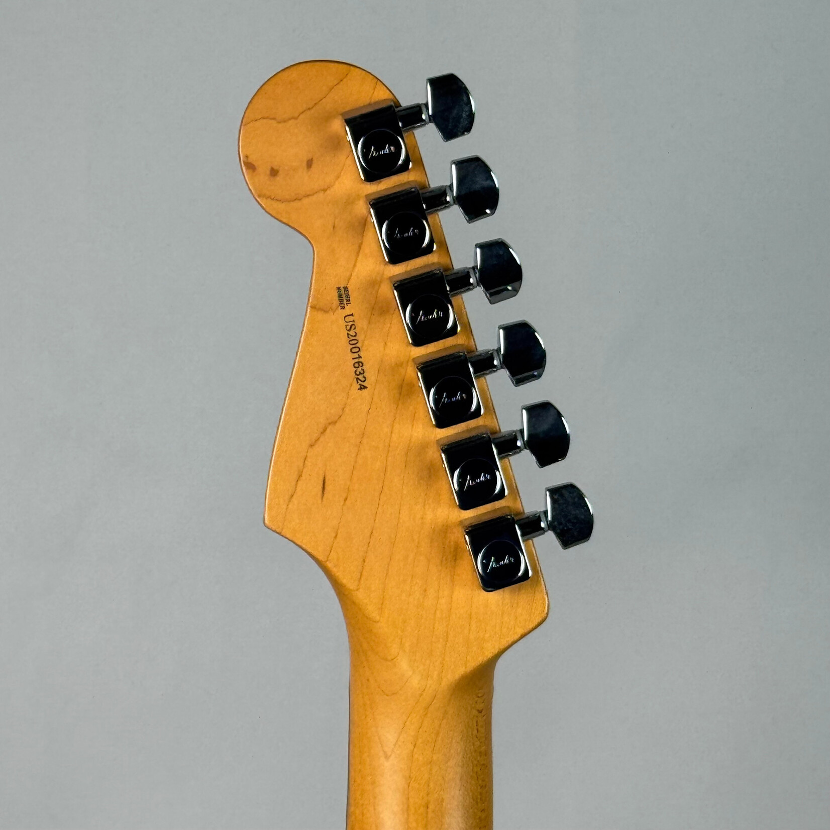 Fender 2020 Fender American Pro ii Stratocaster Miami Blue