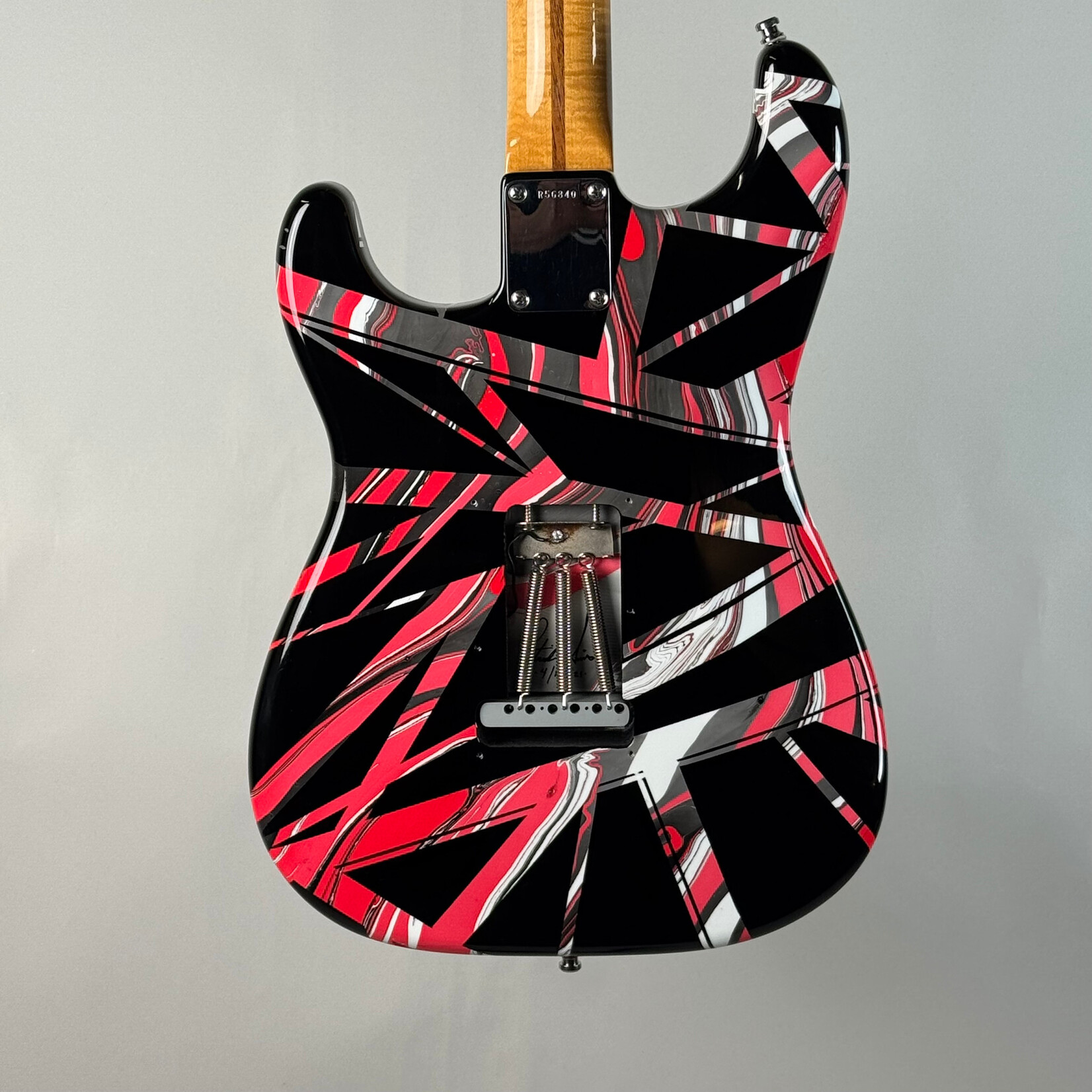 Fender 2010 Fender Custom DLX Stratocaster EVH Swirl Refin