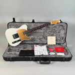 Fender 2019 Fender American Ultra Telecaster Arctic Pearl