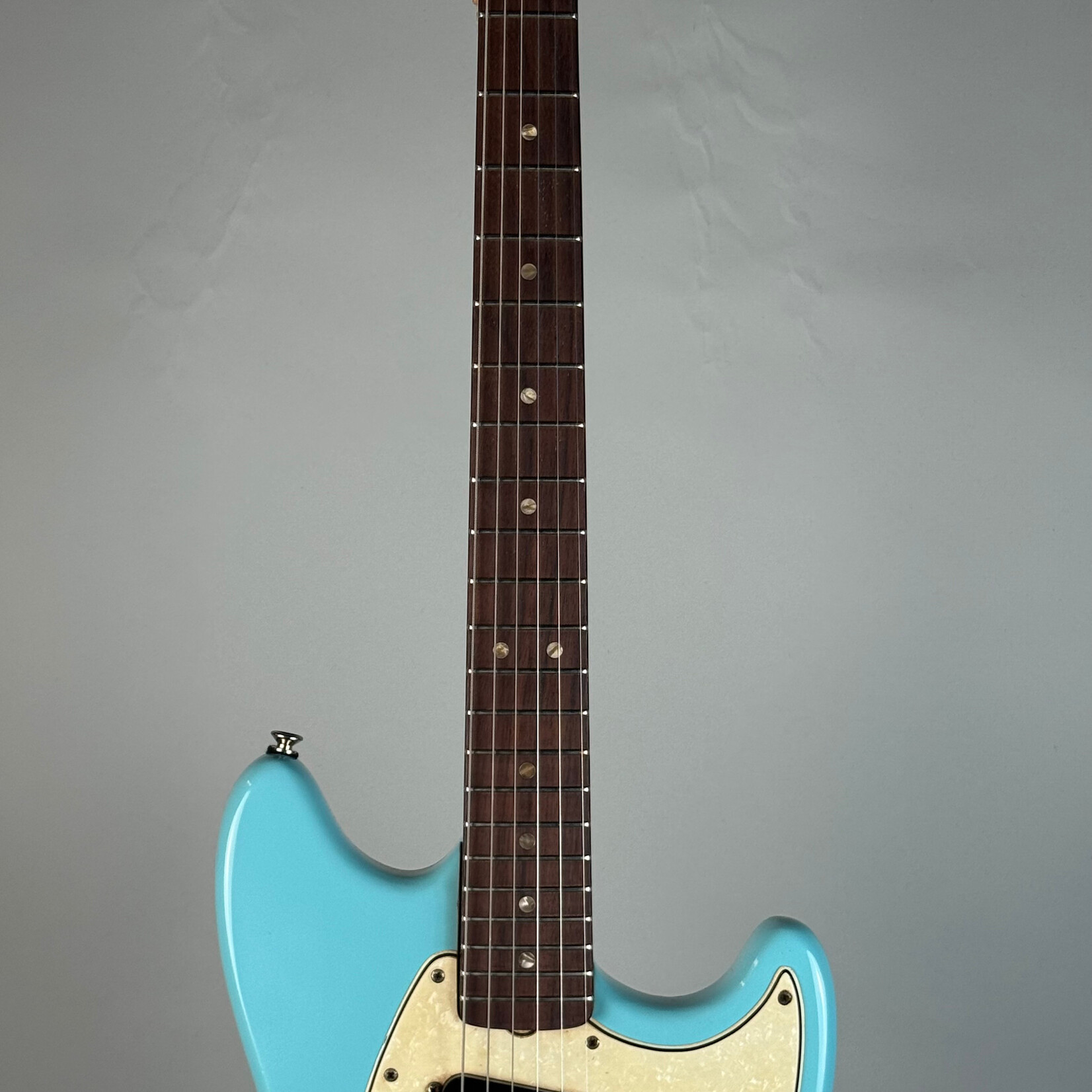 Fender 1966 Fender Mustang Daphne Blue Refinished