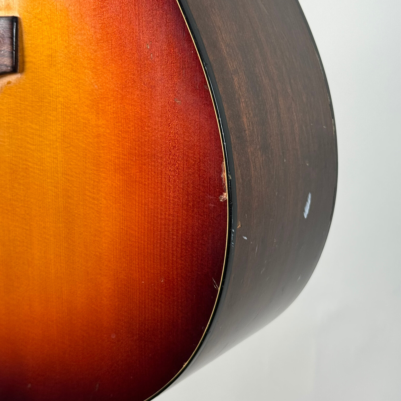 Gibson Early 70's Gibson J-40 Sunburst W/ L.R. Baggs M-80