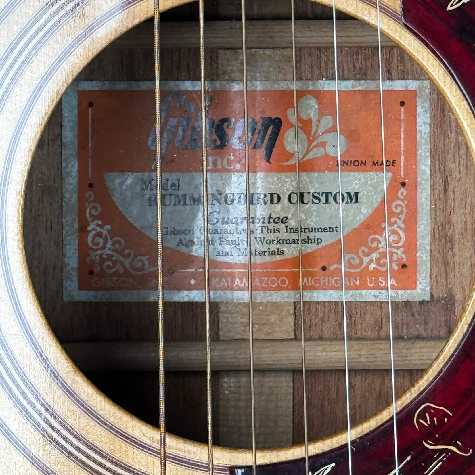 Gibson 1975 Gibson Hummingbird Custom