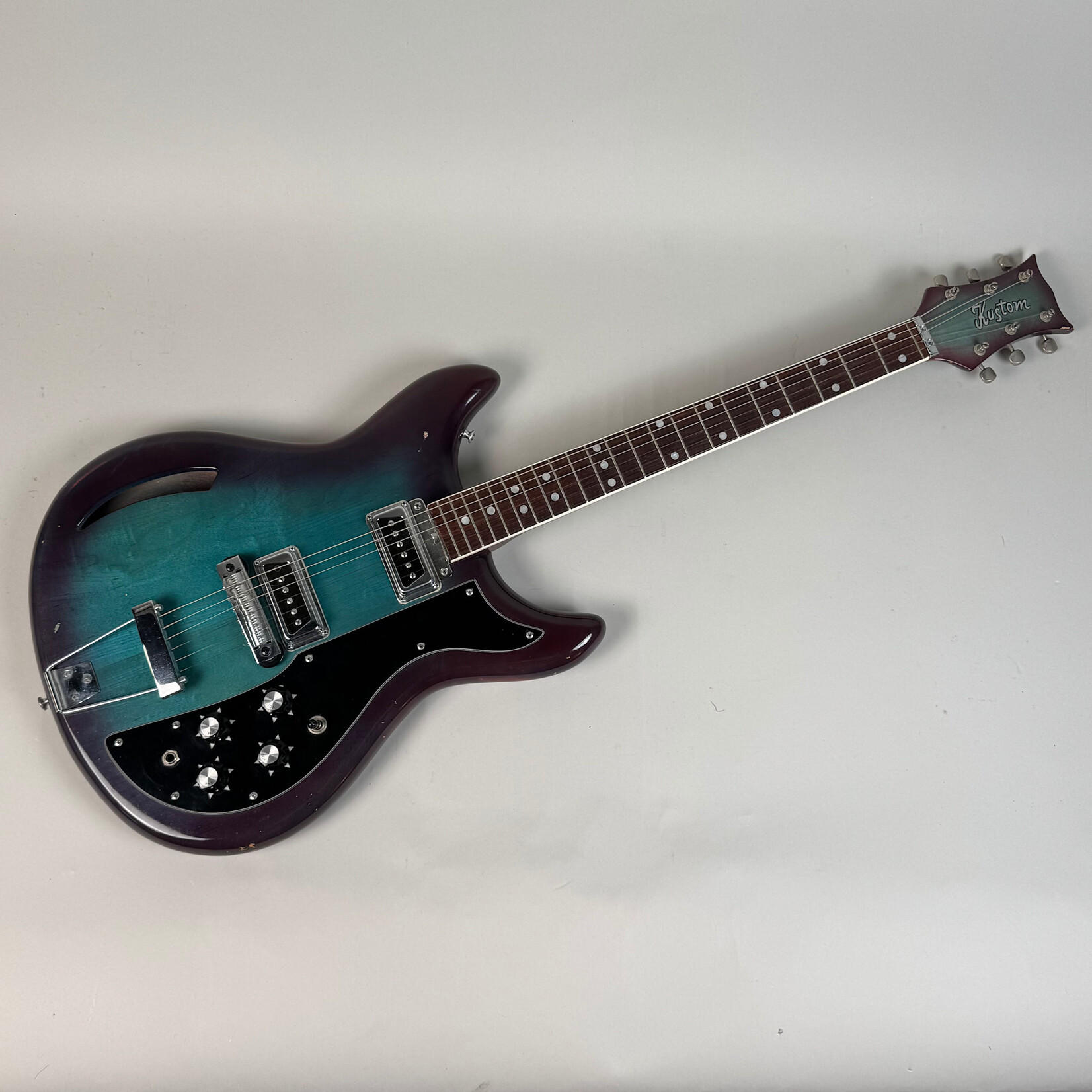 Kustom Kustom K200A Wineburst