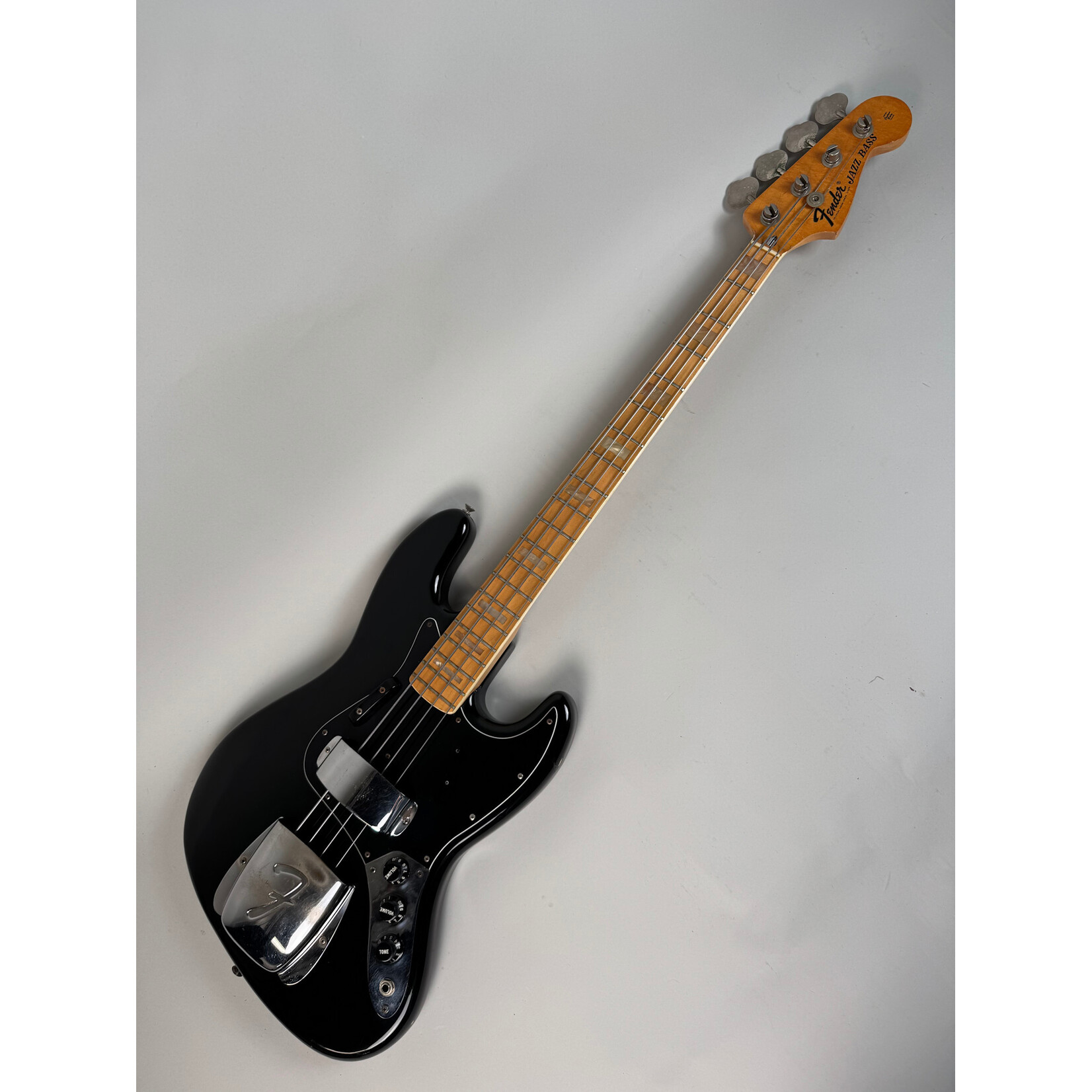 Fender 1977 Fender Jazz Bass Black