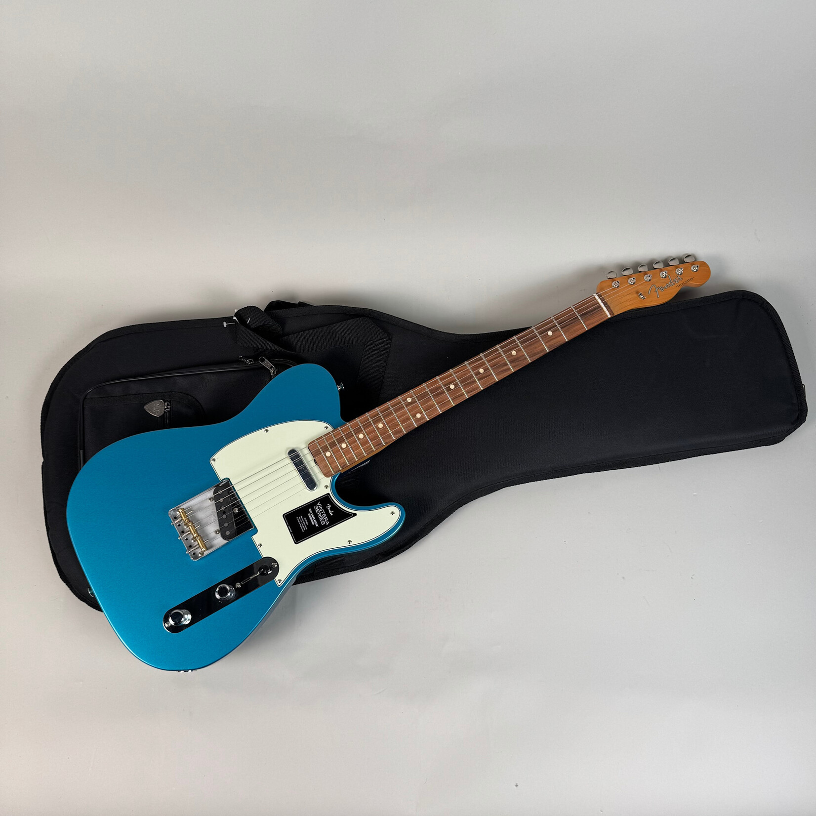 Fender Fender Vintera 60's Modified Telecaster Lake Placid Blue