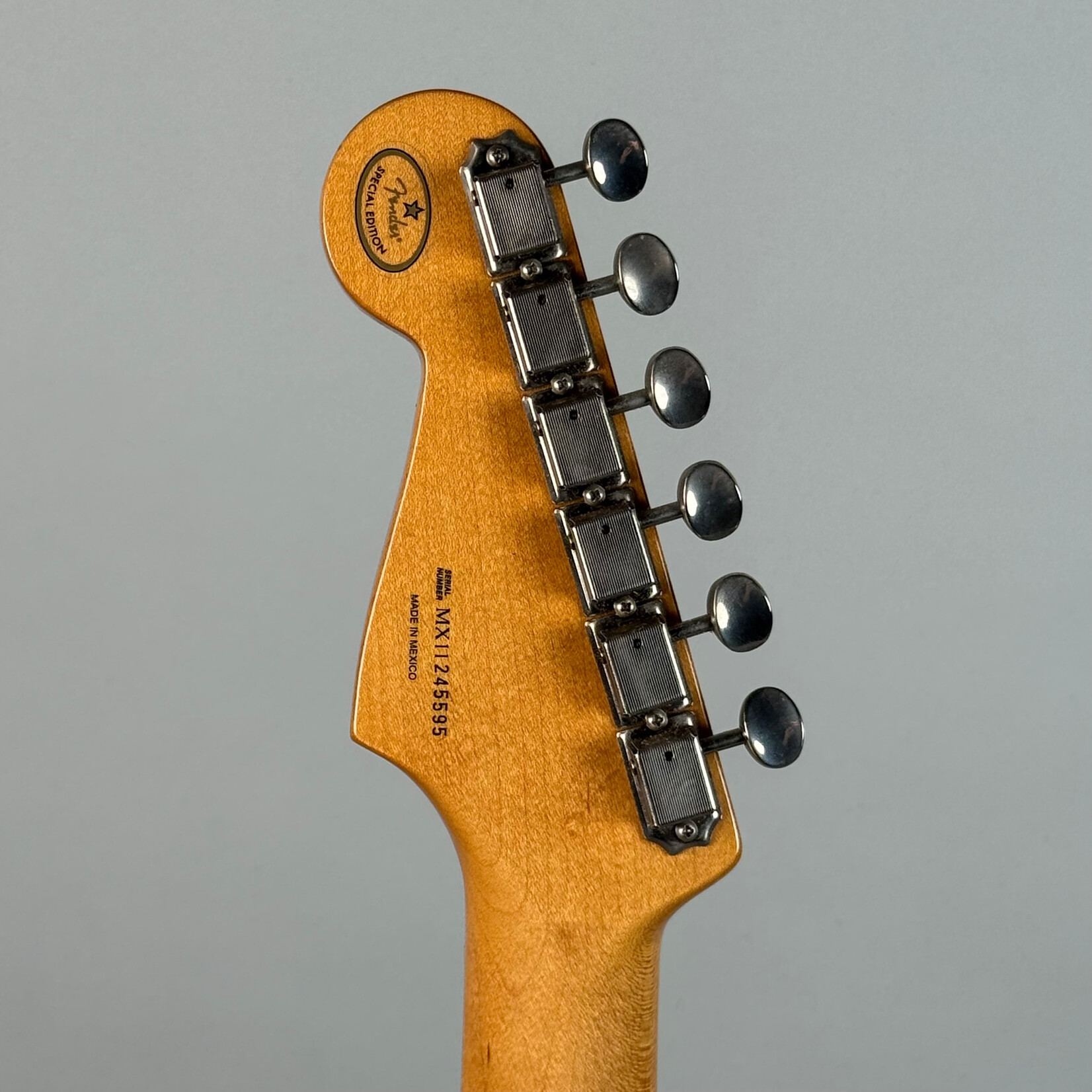 Fender 2011 Fender FSR Active Stratocaster HSS Sunburst