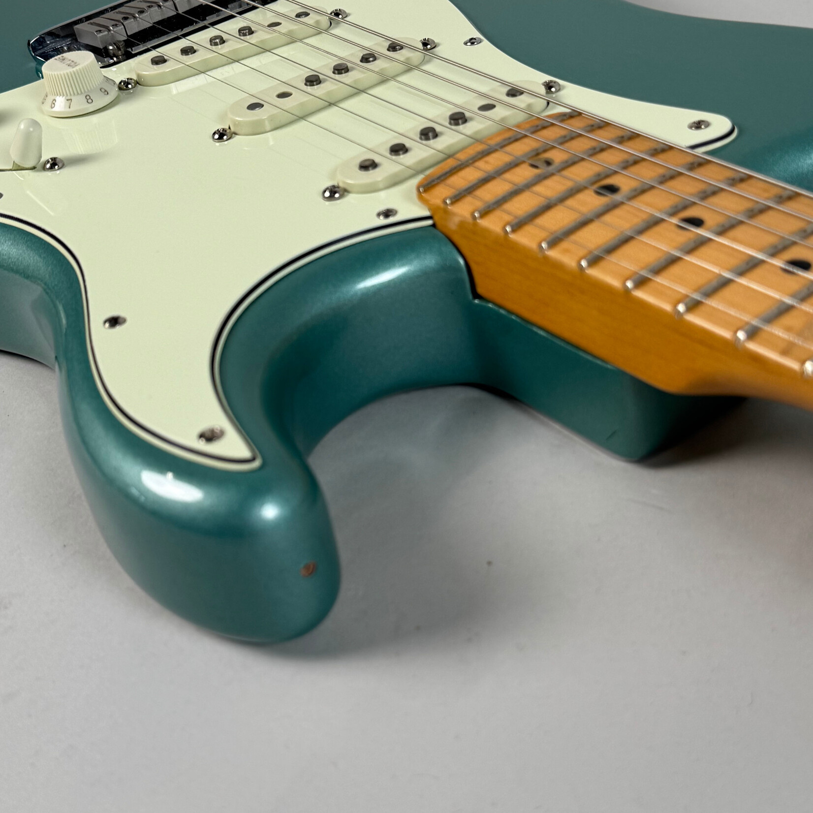 Fender 2001 Fender American Standard Stratocaster Teal Green Metallic