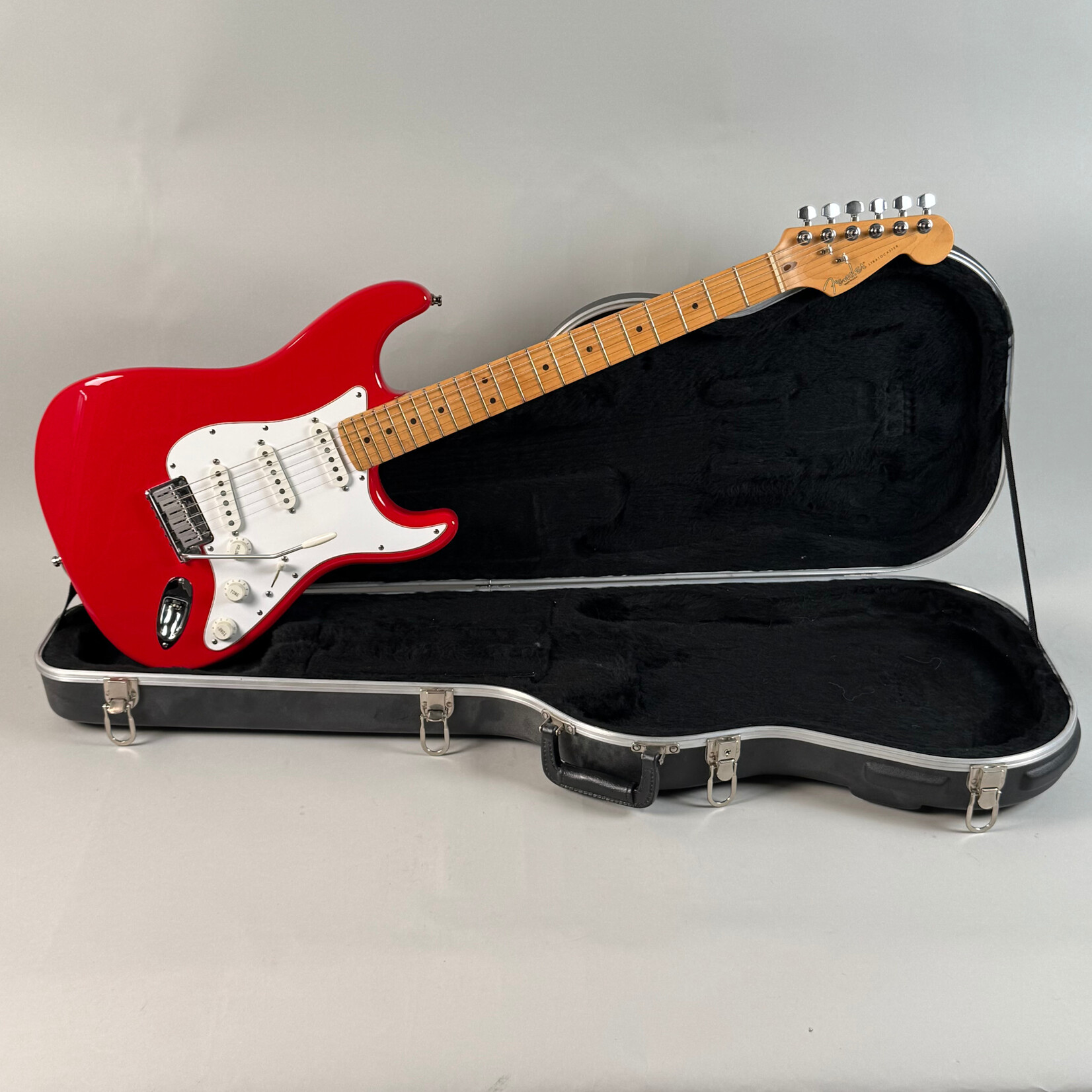 Fender 1997 Fender American Standard Stratocaster Torino Red