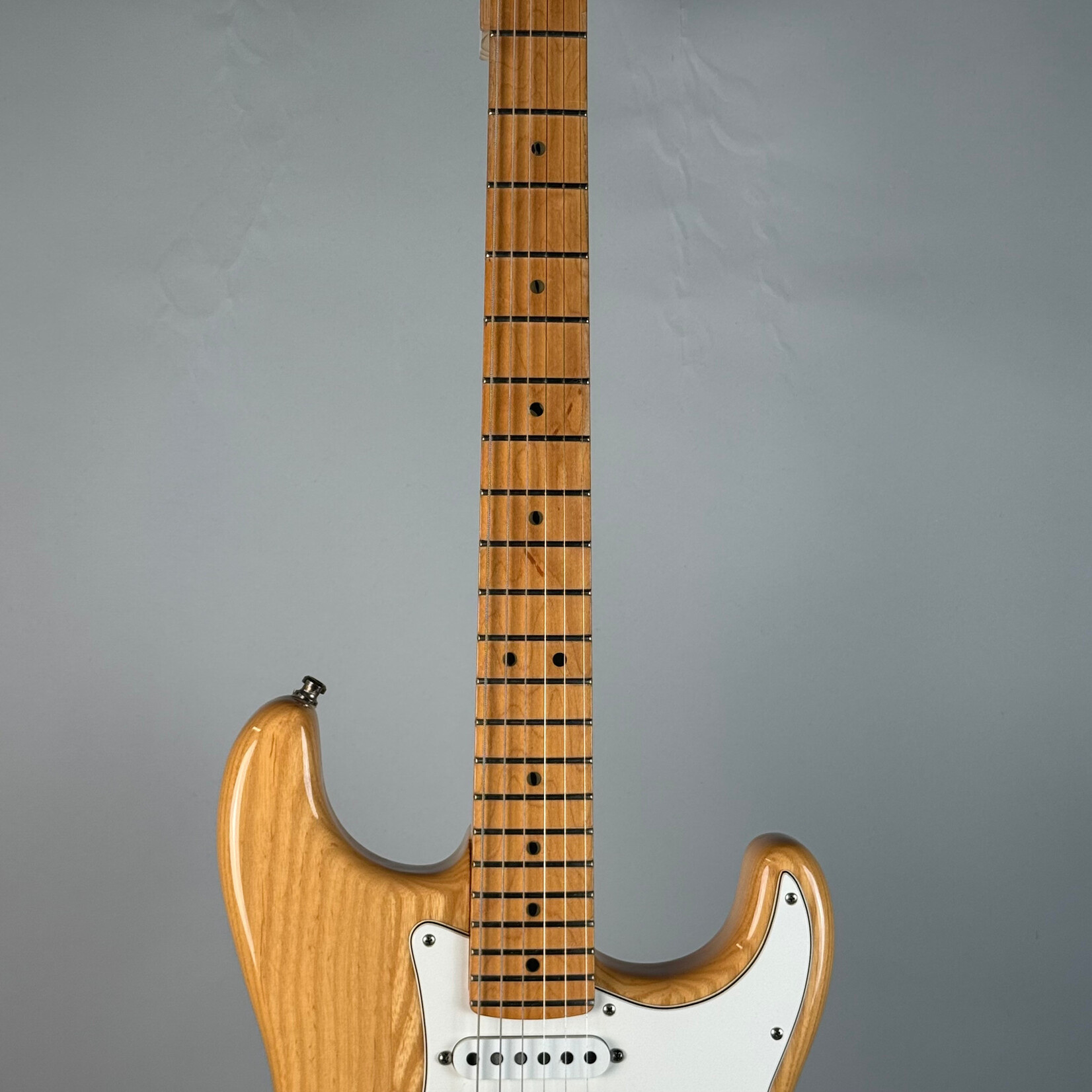 Fender 1997 Fender American Standard Stratocaster Natural
