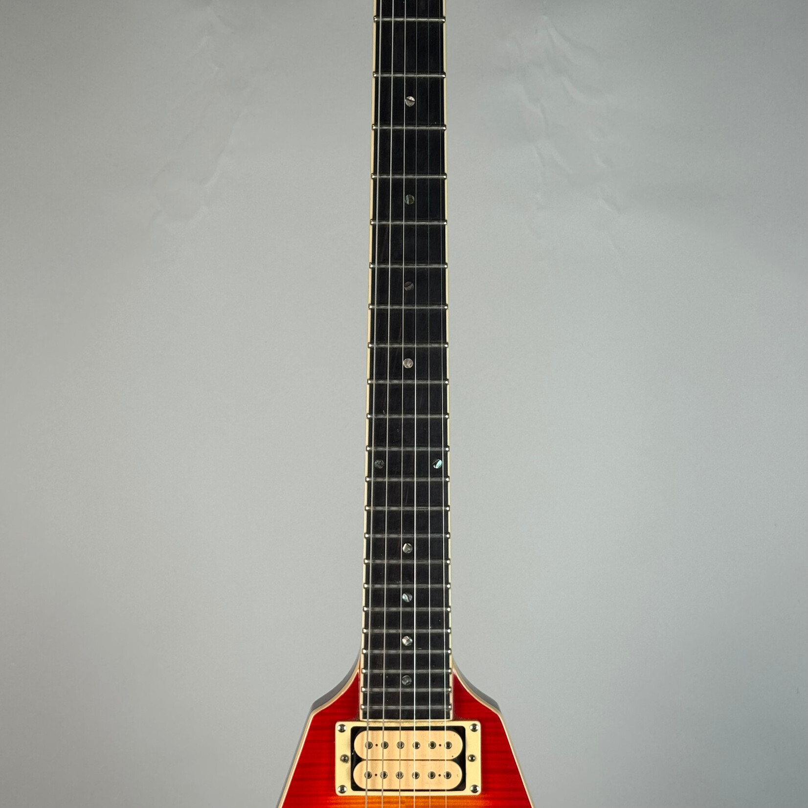 Dean Dean 35th Anniversary Flying V Sunburst (#27 of 150)