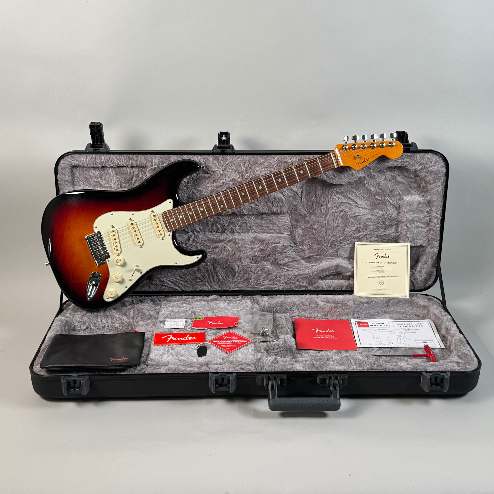 Fender 2022 Fender Stratocaster American Ultra Ultraburst