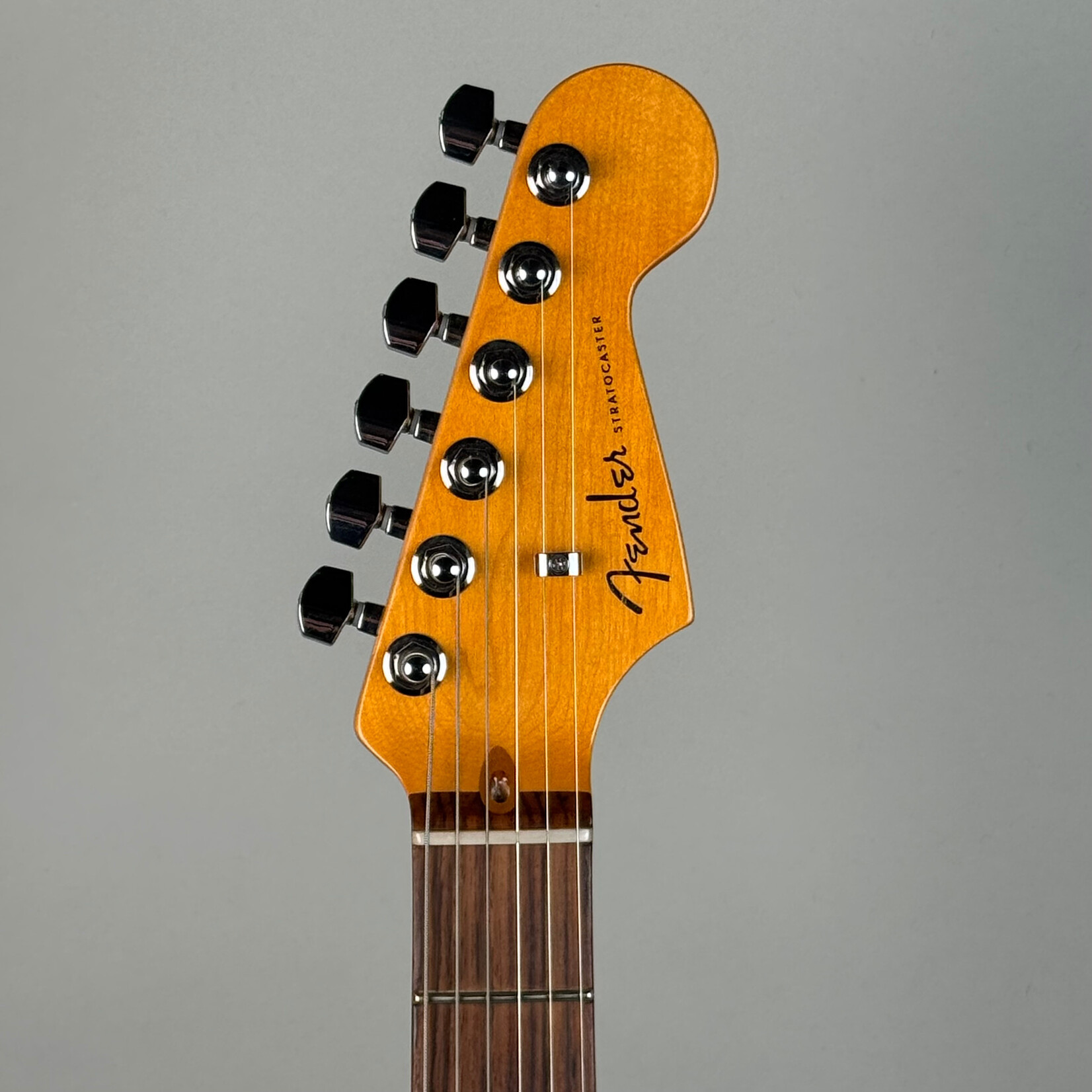 Fender 2022 Fender Stratocaster American Ultra Ultraburst