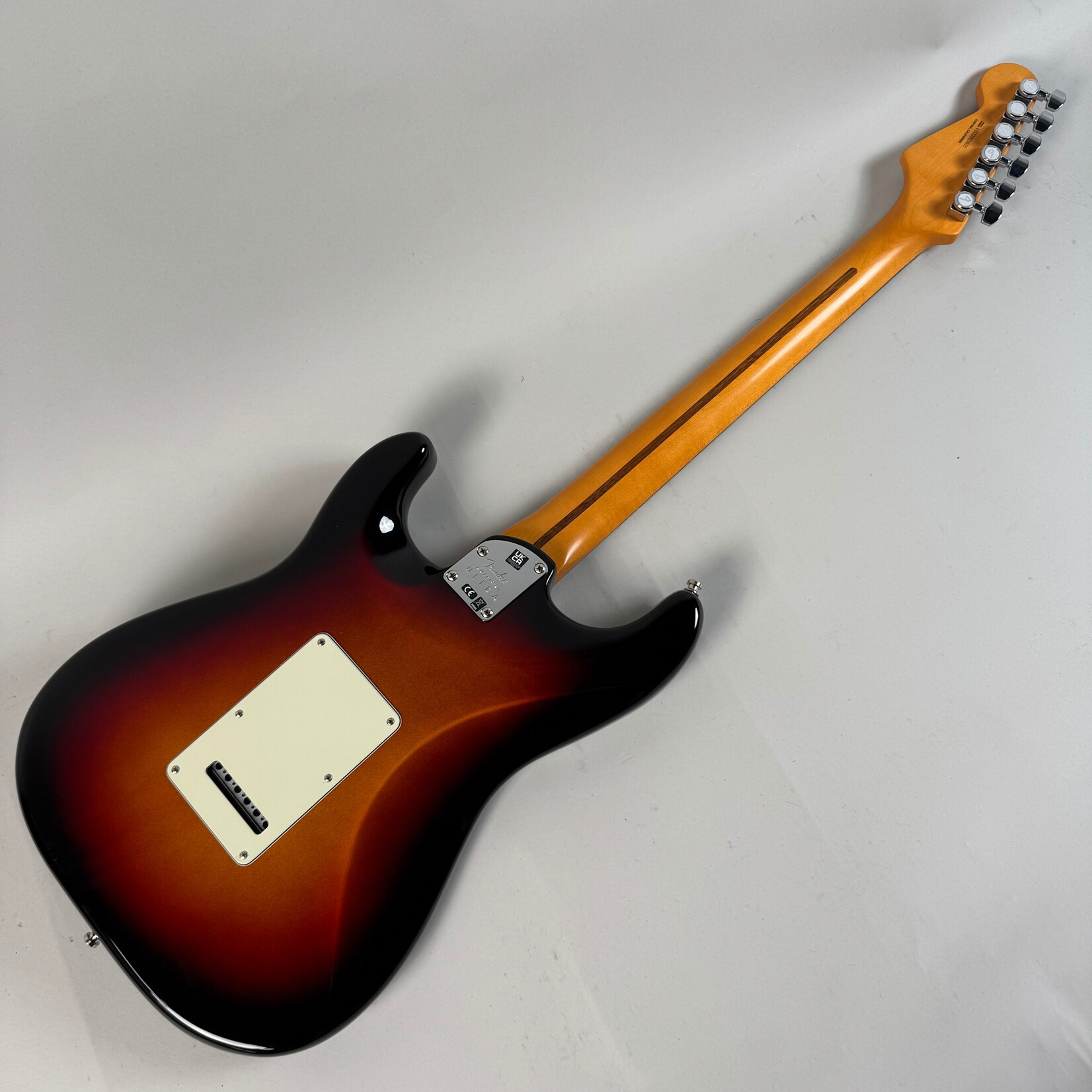 Fender 2022 Fender Stratocaster American Ultra Ultraburst