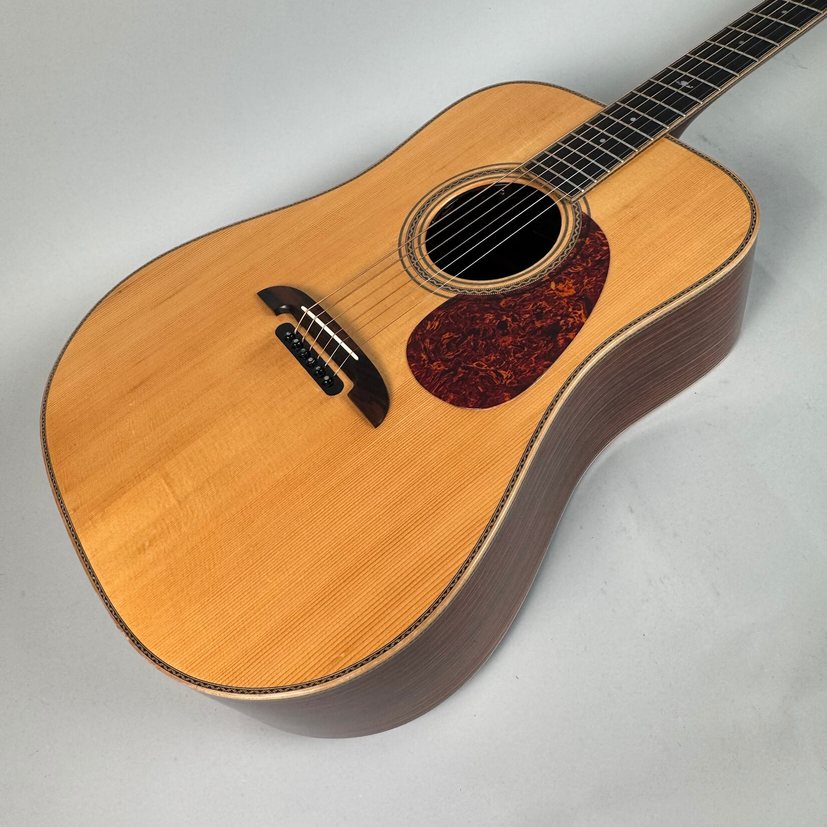 Alvarez 1991 Alvarez Yairi DY75 DCB W/ Case