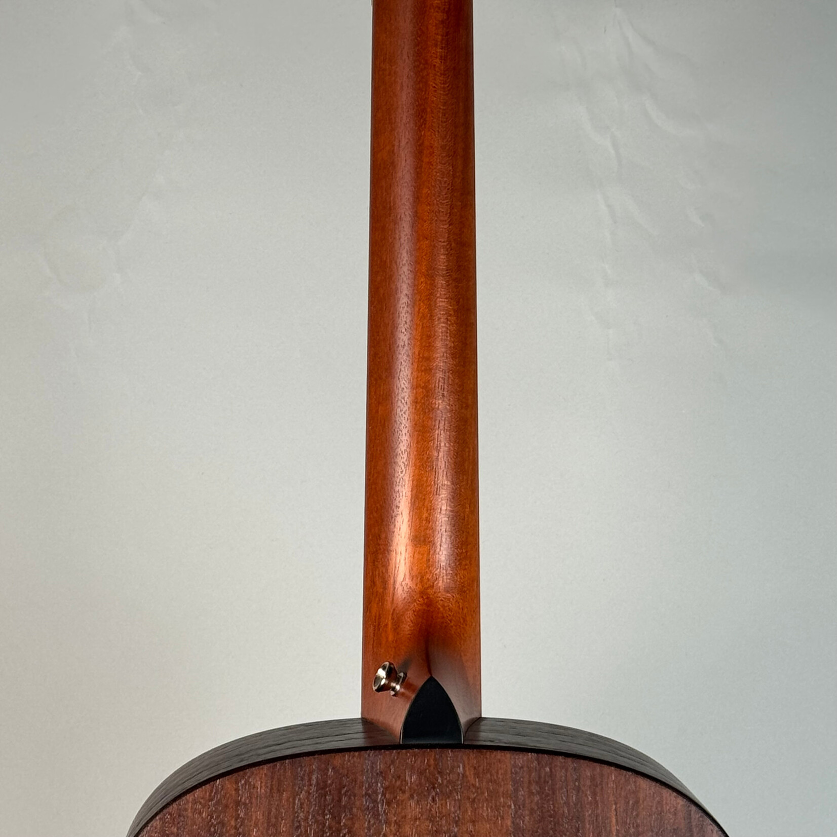 Taylor Taylor GT Urban Ash