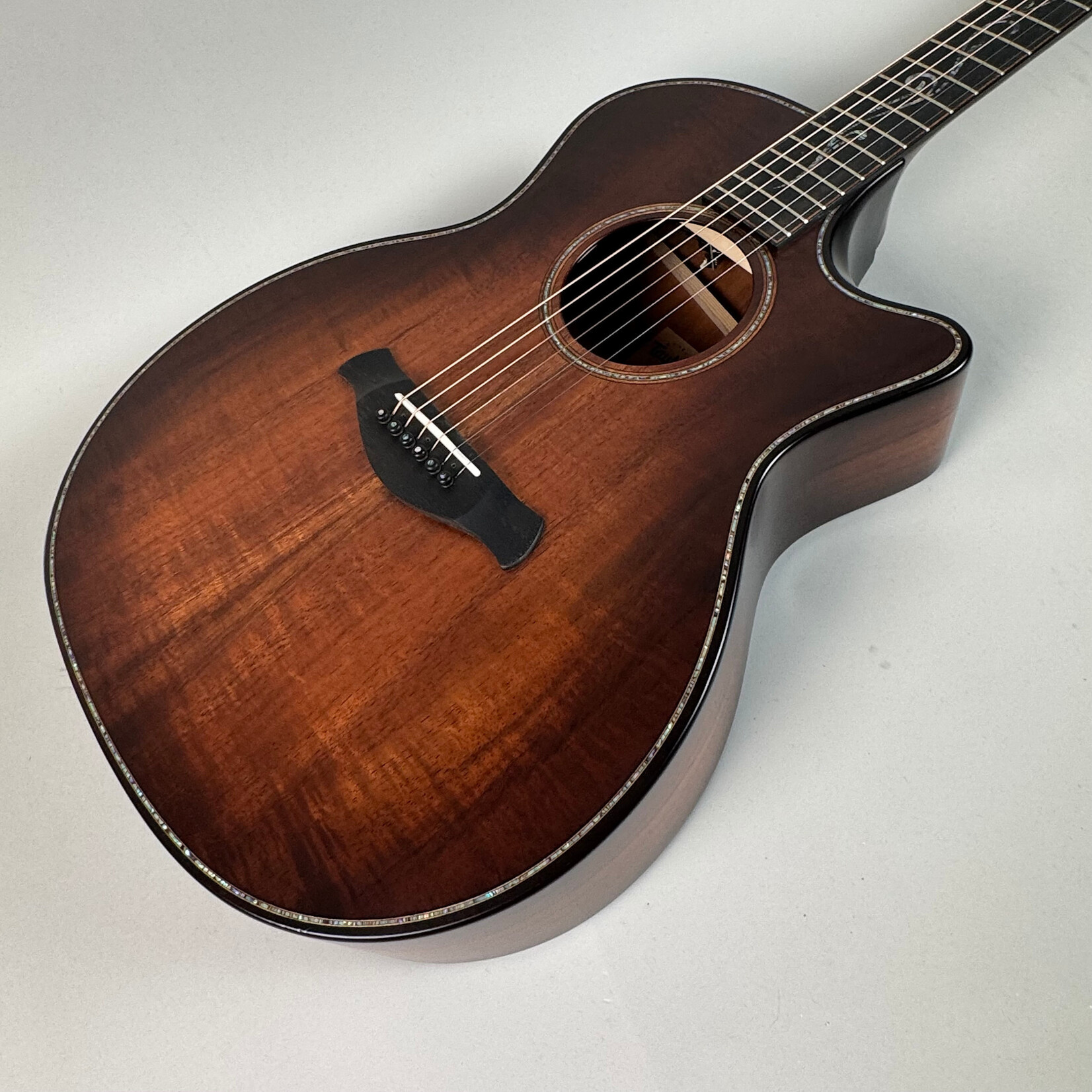 Taylor Taylor Builder's Edition K24ce w/OHSC