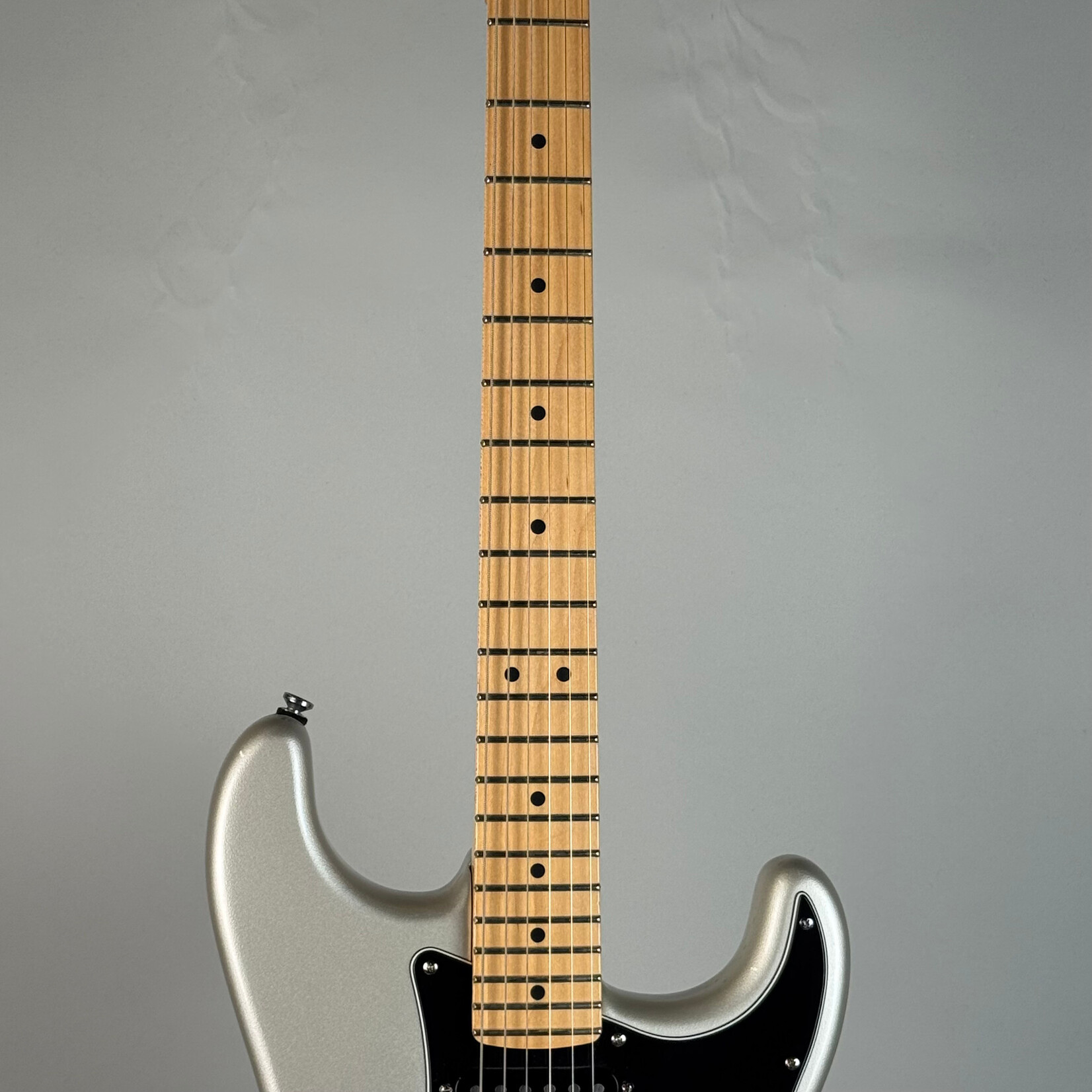 Fender 2010 Fender American Special Stratocaster Silver