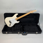 G&L G&L Tribute Legacy White W/ Case