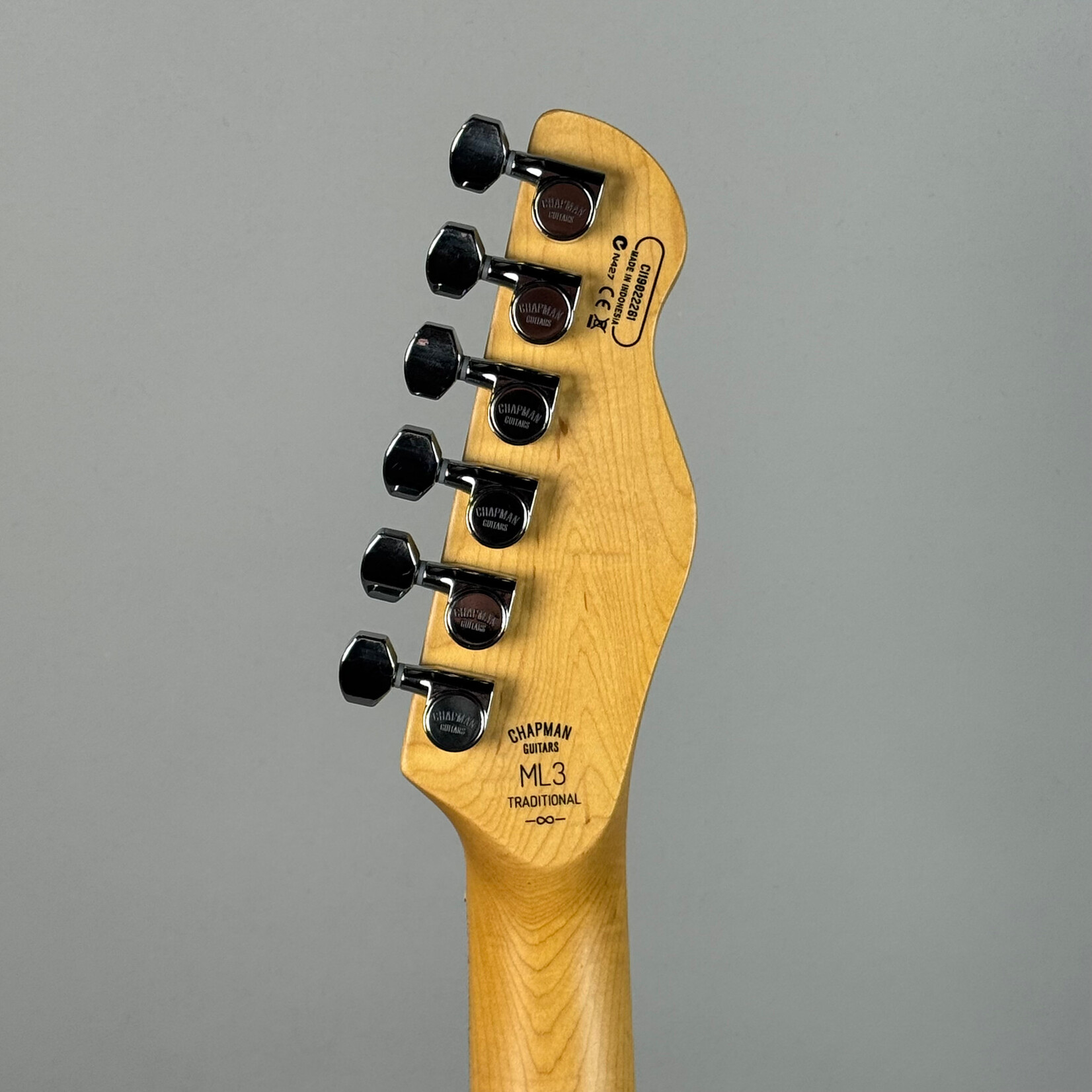 Chapman Chapman ML3 Traditional White W/ Bag