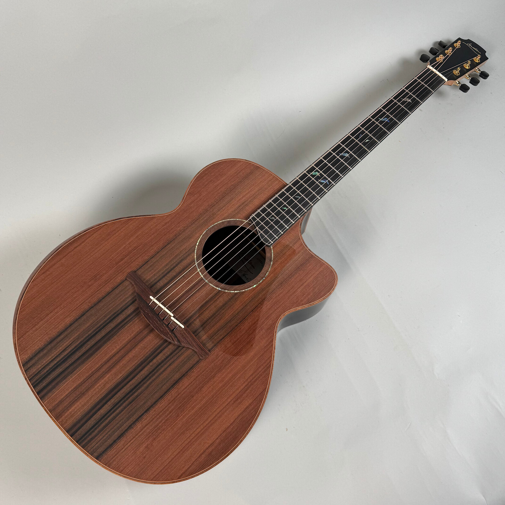 Lowden 2018 Lowden O-50C African Blackwood/Sinker Redwood