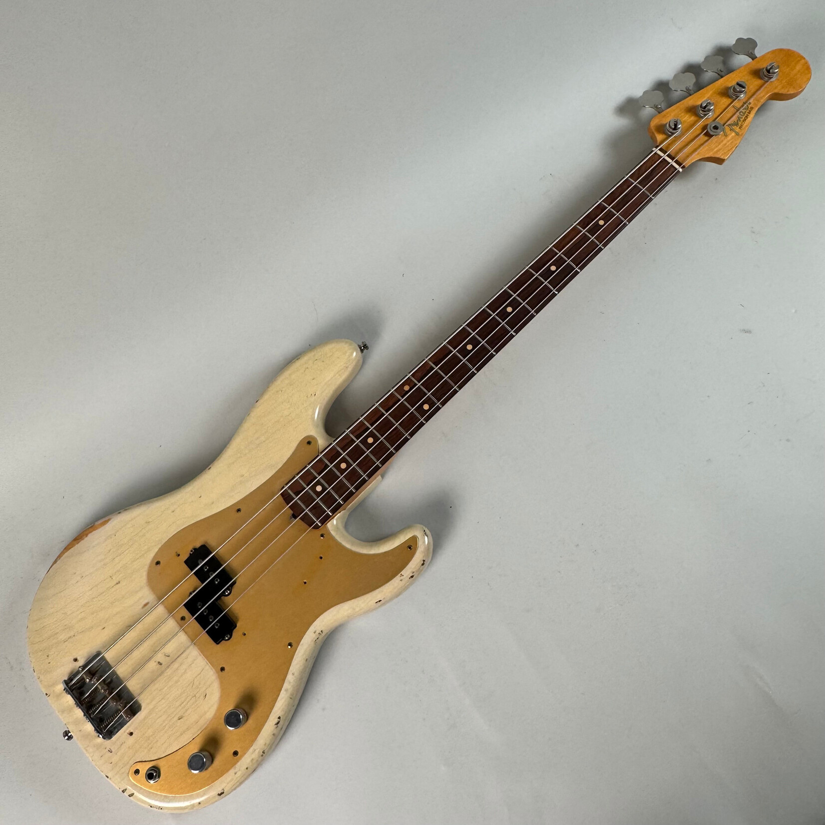 Fender 2000 Fender ‘59 Precision Bass Relic Blonde