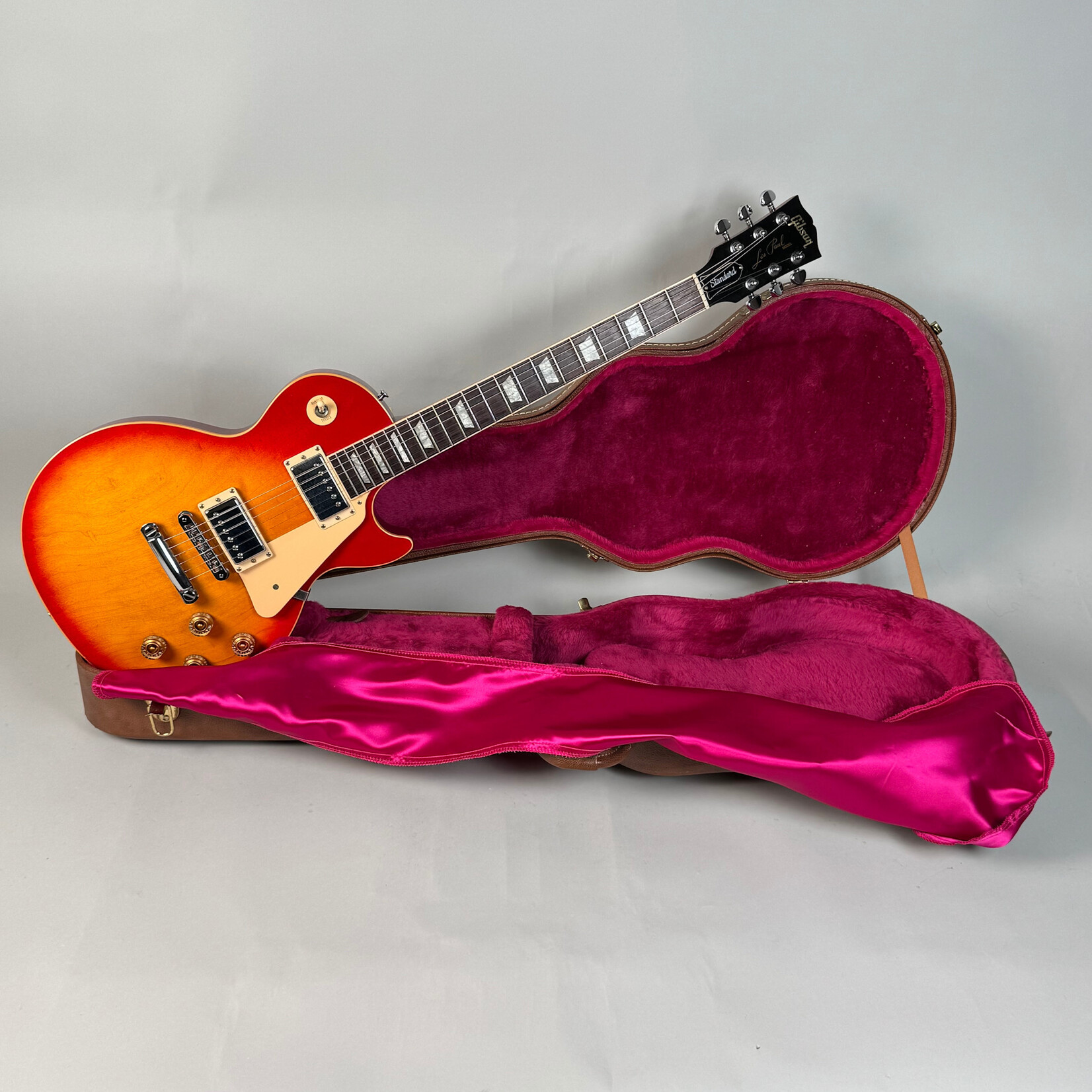 Gibson 2001 Gibson Les Paul Standard Heritage Cherry Sunburst